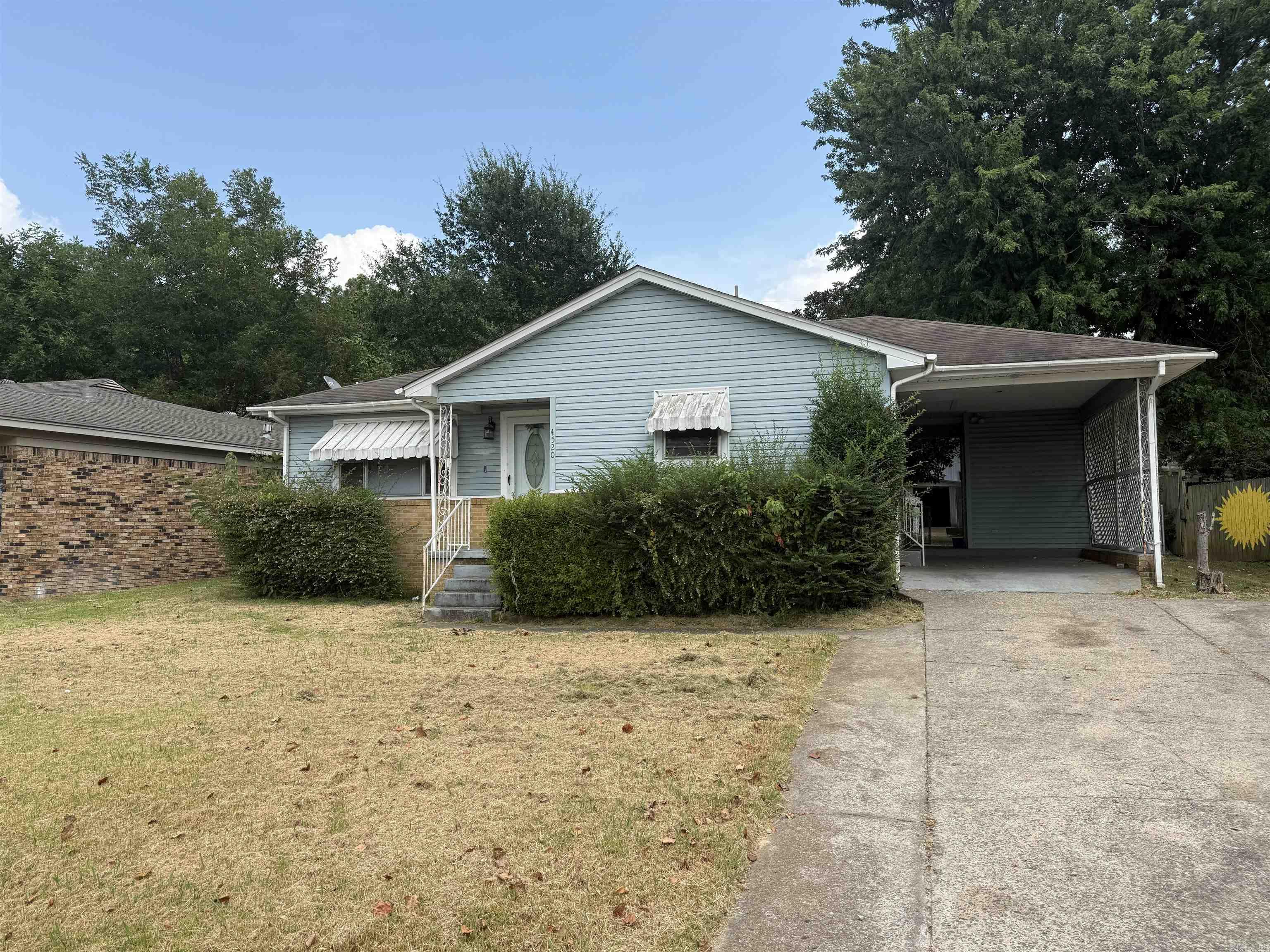 4520 Orange Street Property Photo 2