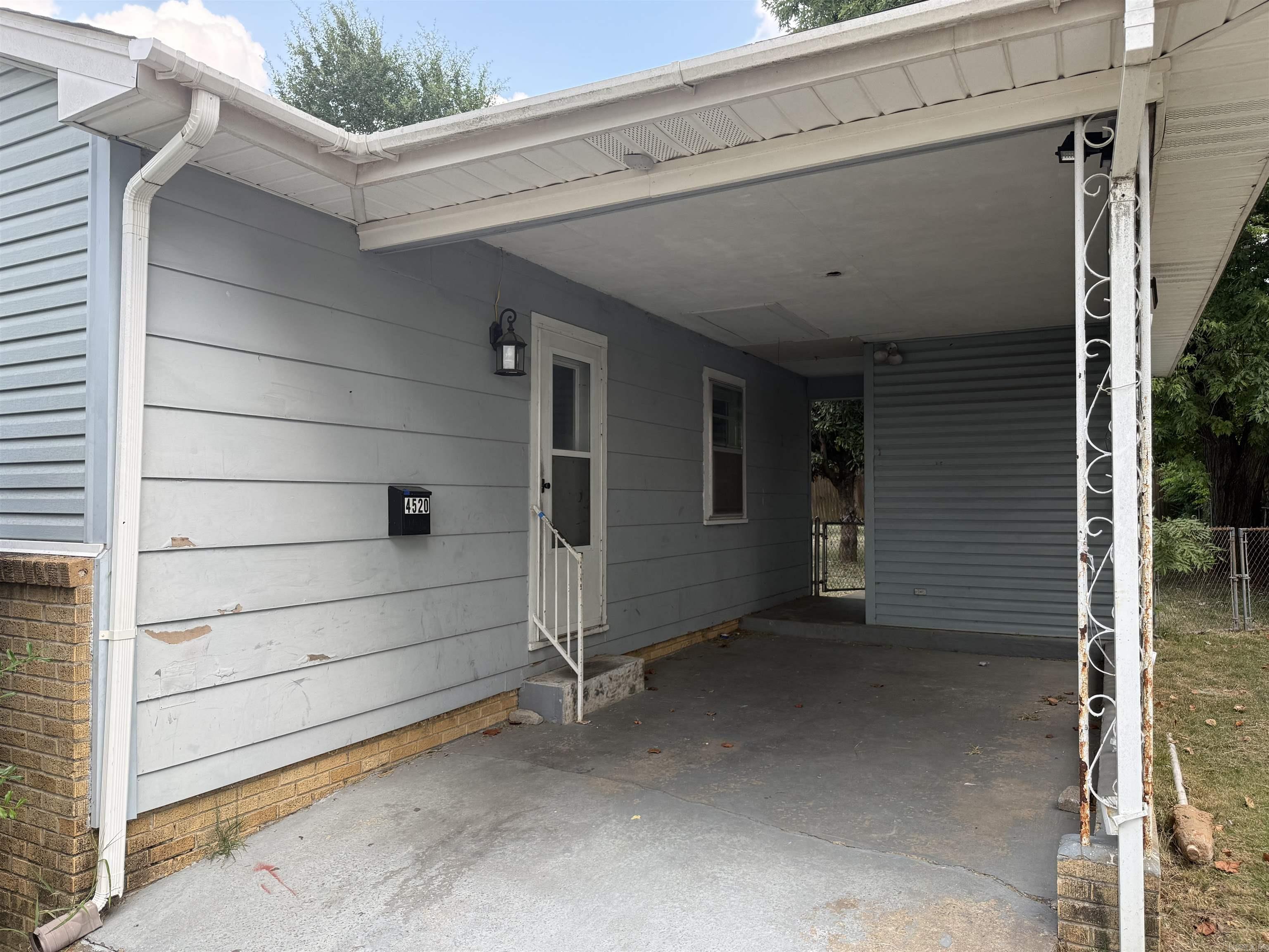 4520 Orange Street Property Photo 5