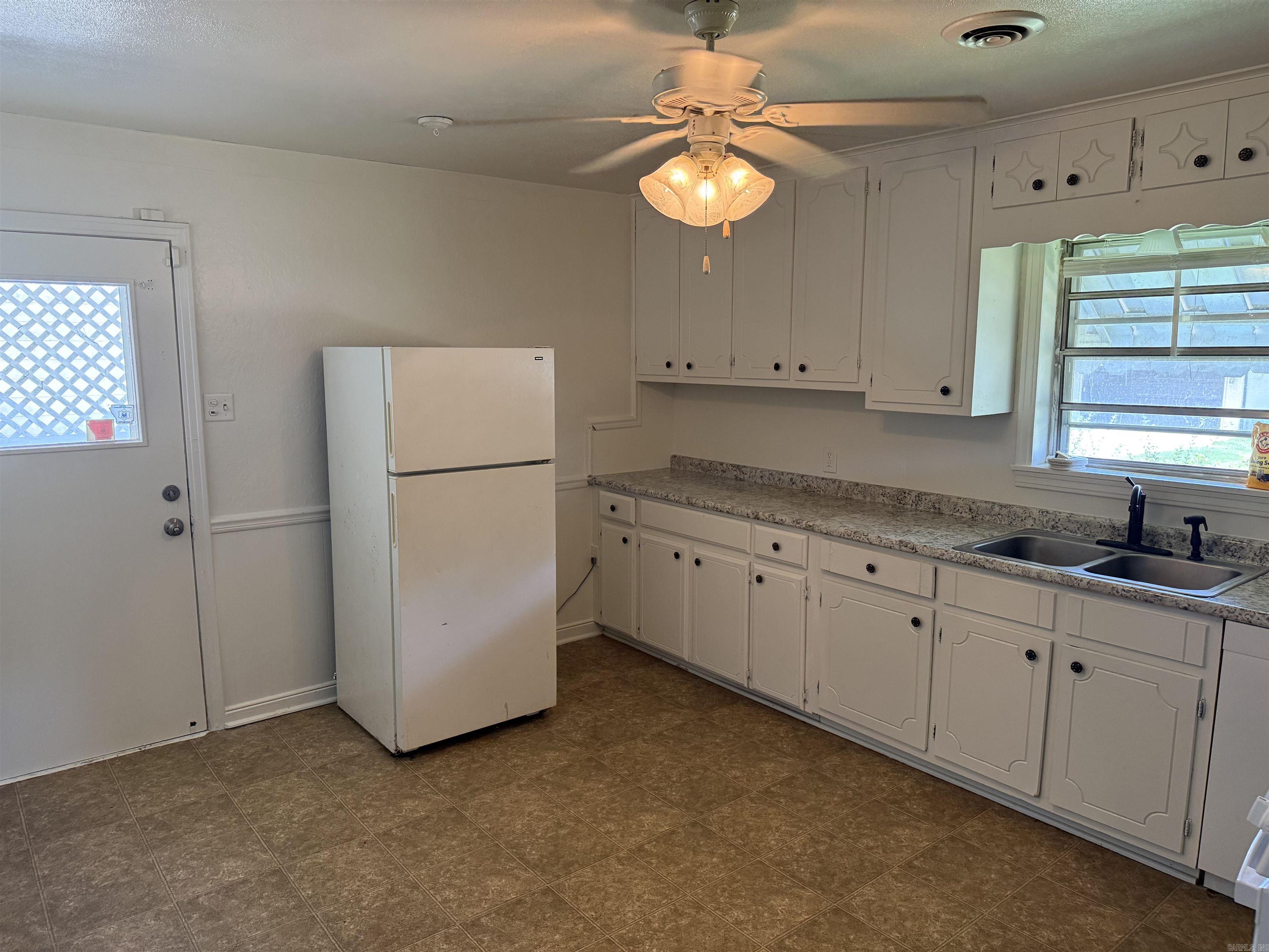 4520 Orange Street Property Photo 14