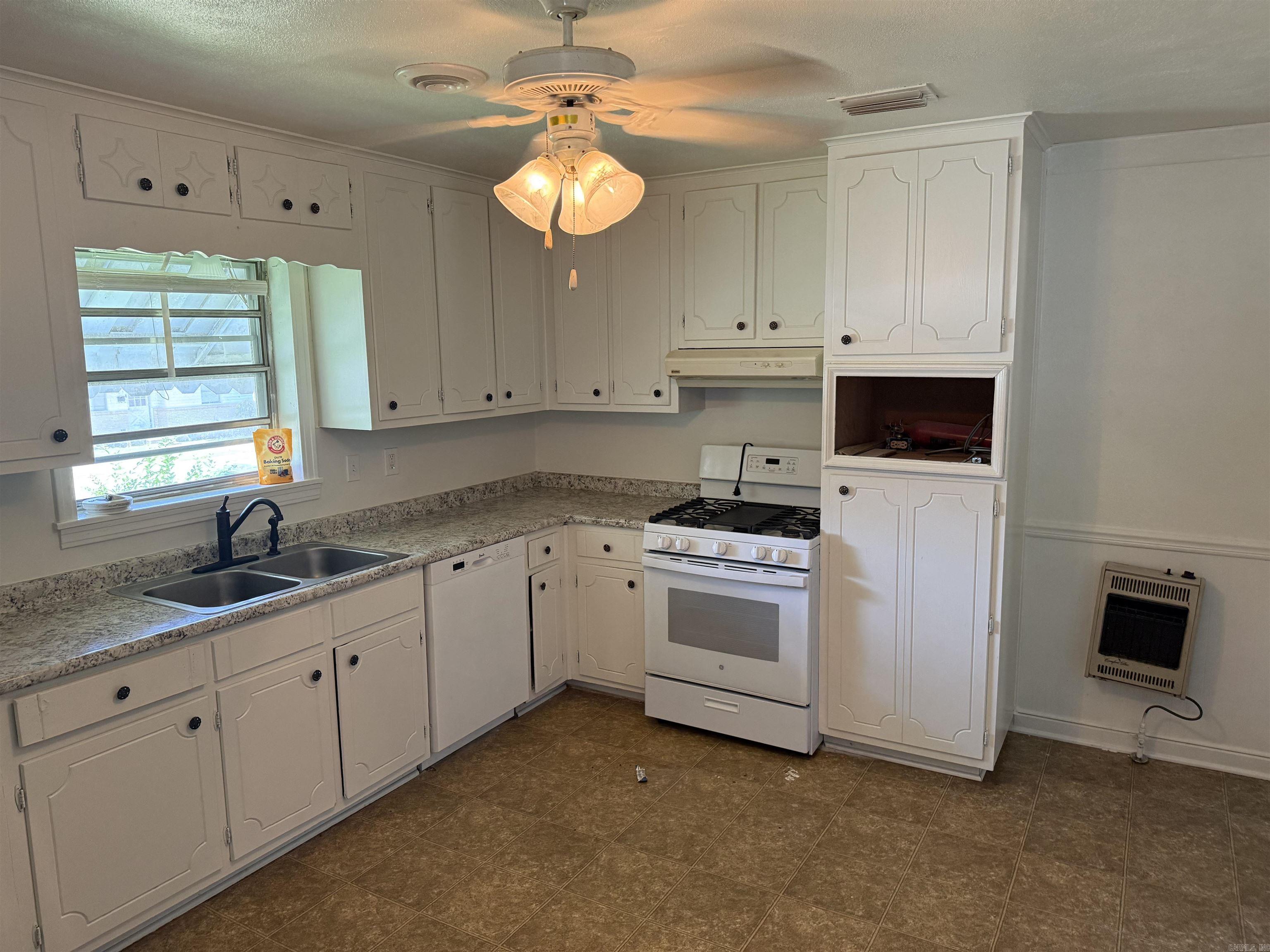4520 Orange Street Property Photo 16