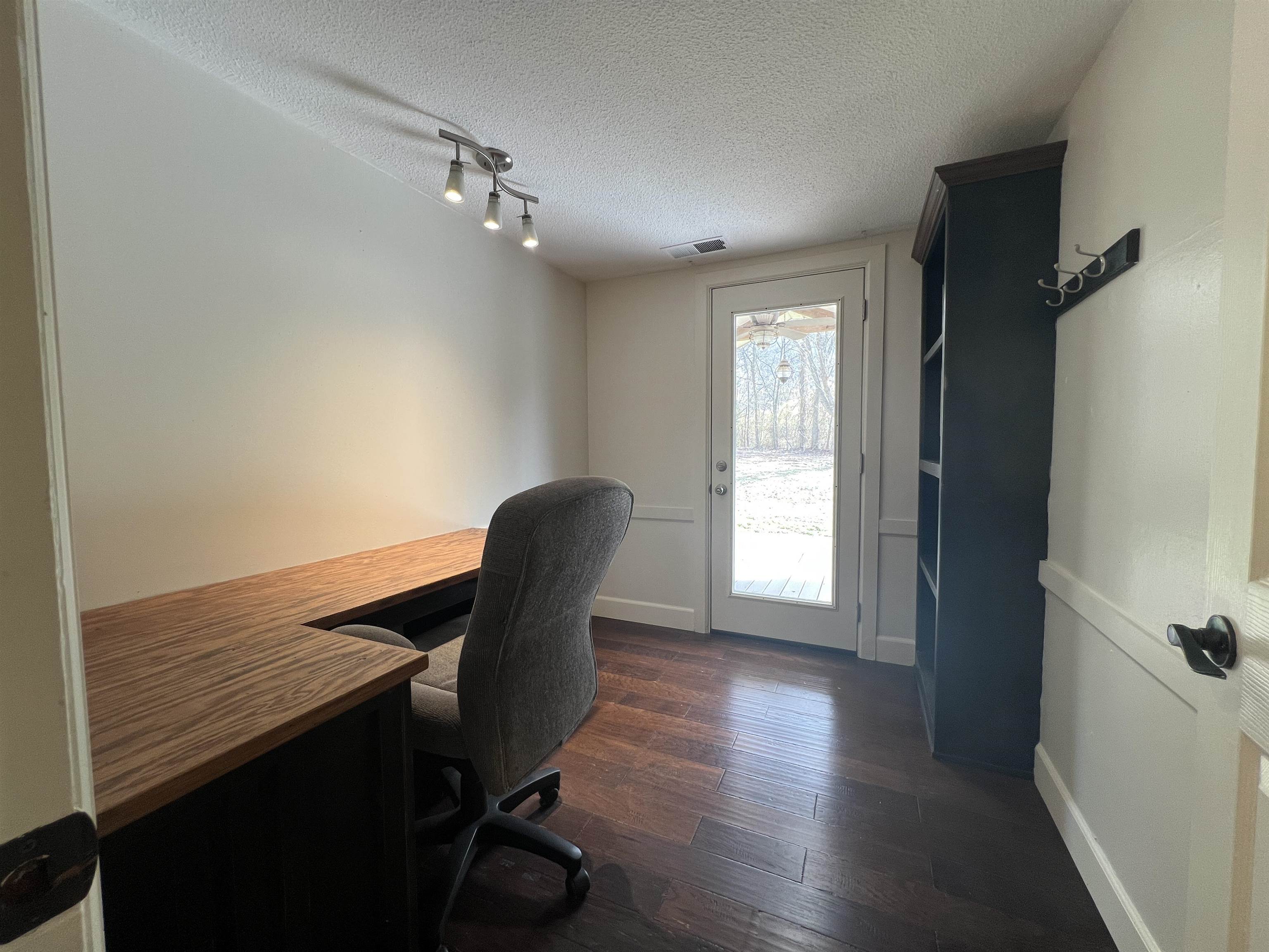 17369 Hwy 66 Property Photo 15