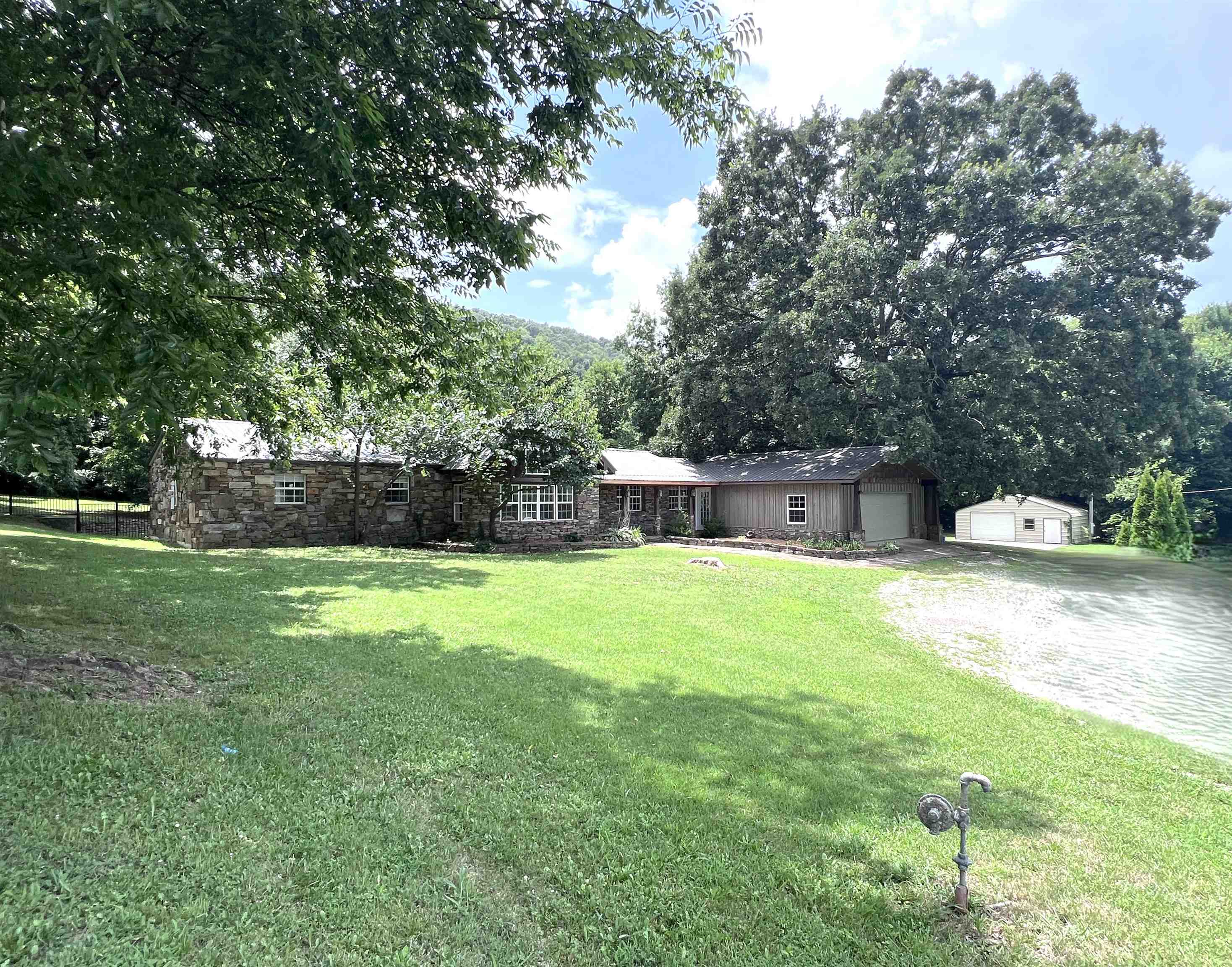 17369 Hwy 66 Property Photo 37