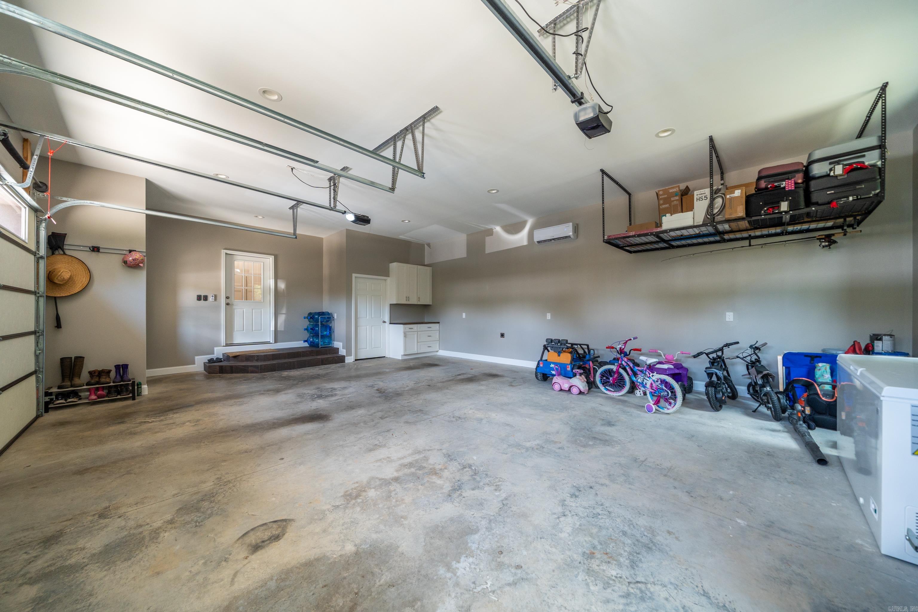 324 Coachlight Road Property Photo 42