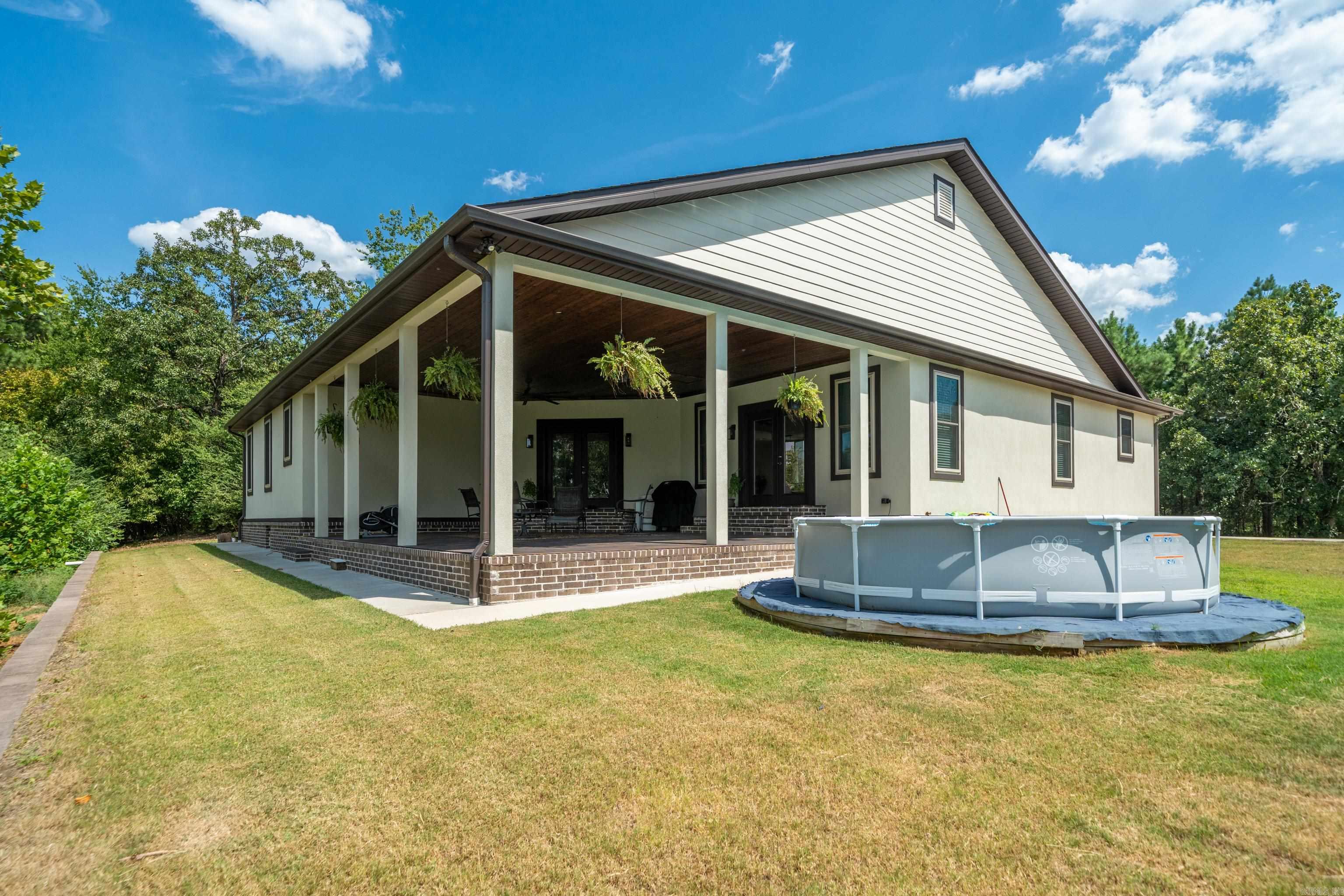 324 Coachlight Road Property Photo 46