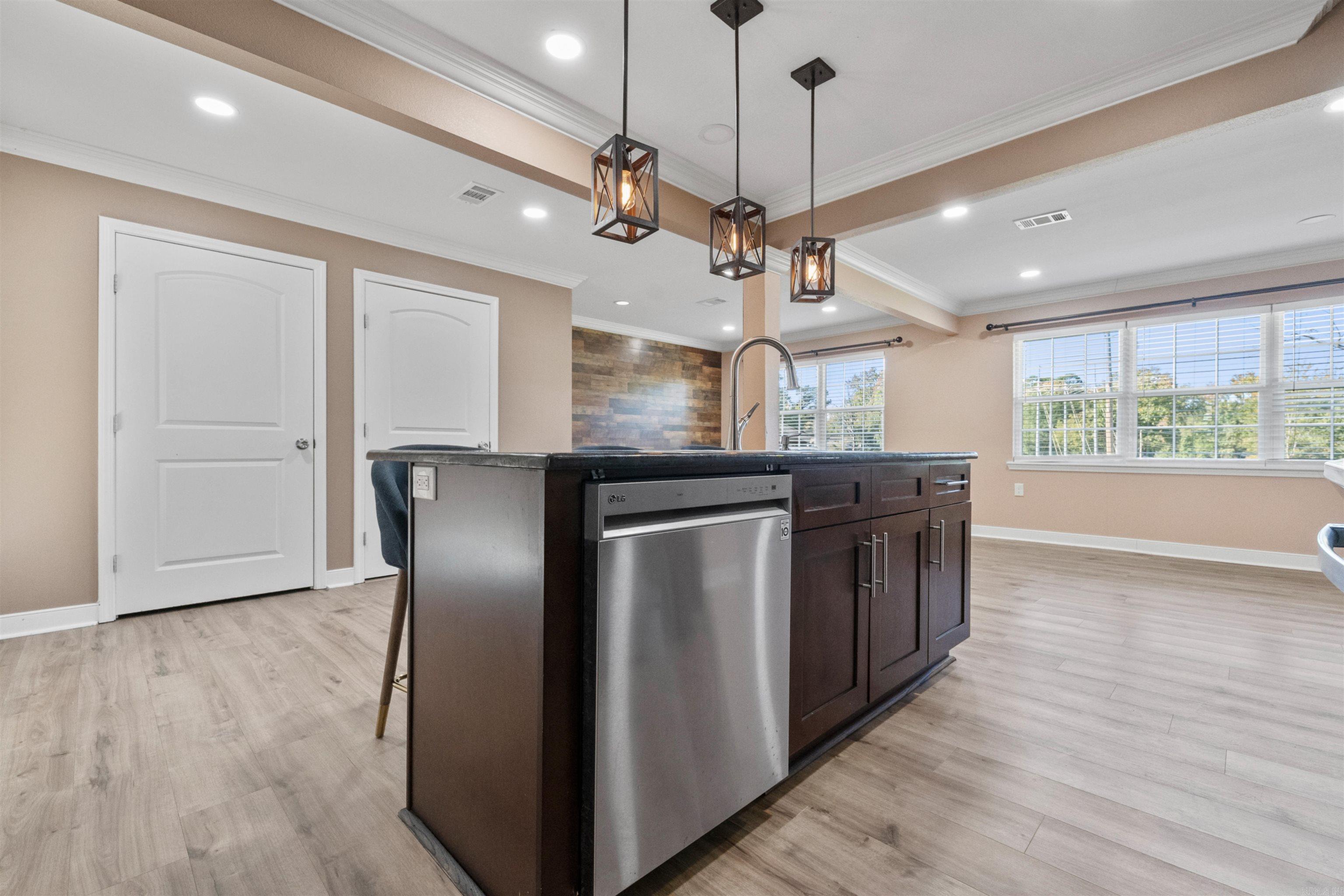 14 Wellford Drive Property Photo 8