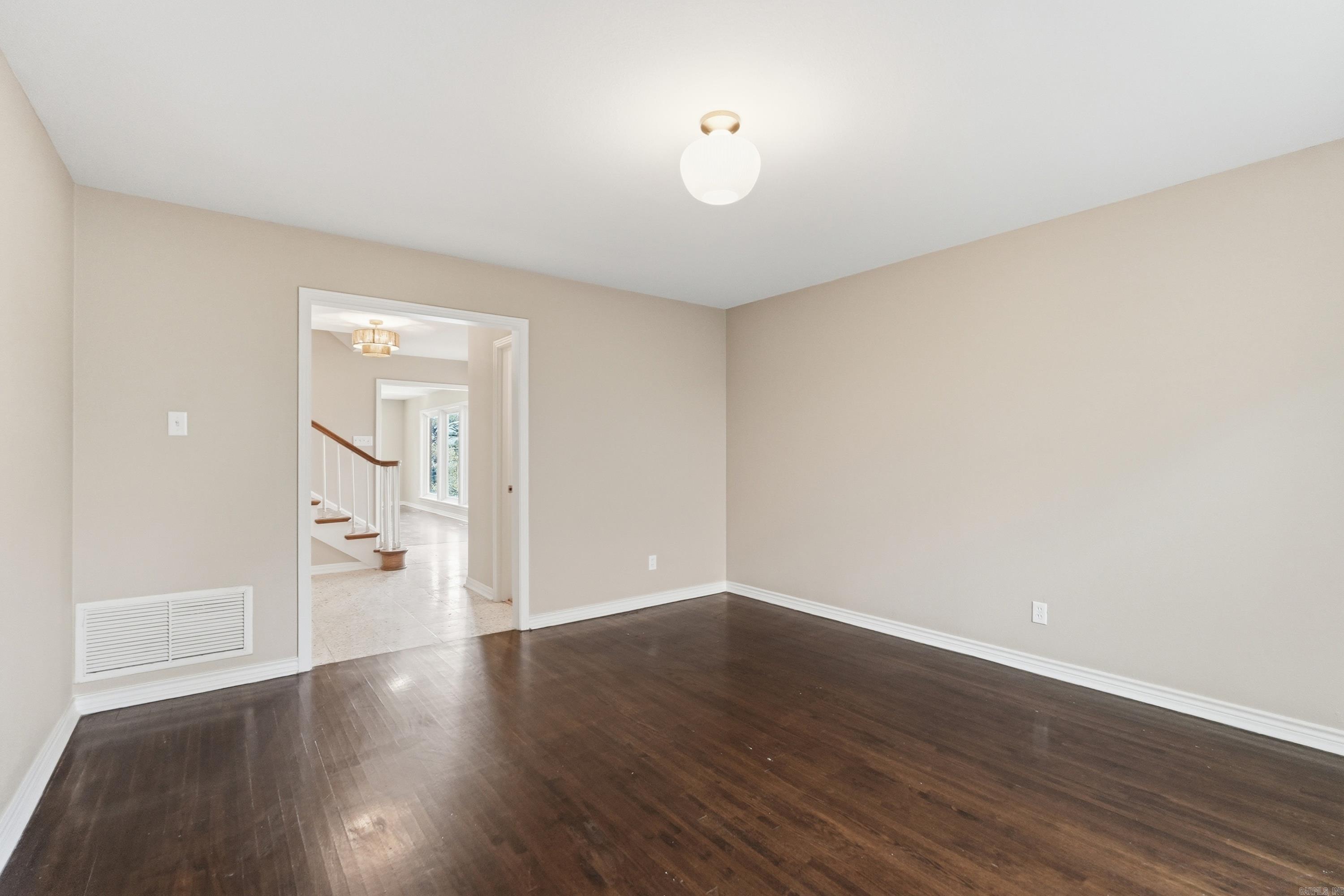 1 Van Lee Drive Property Photo 25