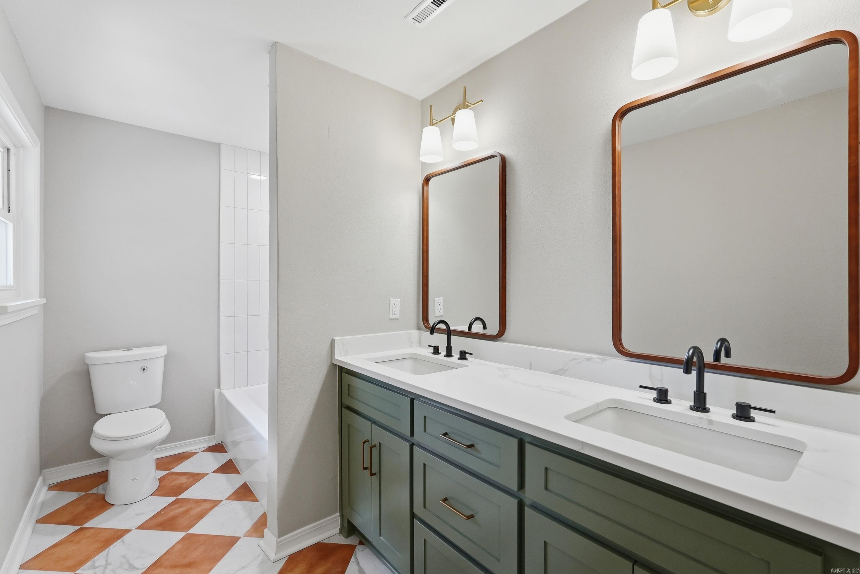 1 Van Lee Drive Property Photo 33