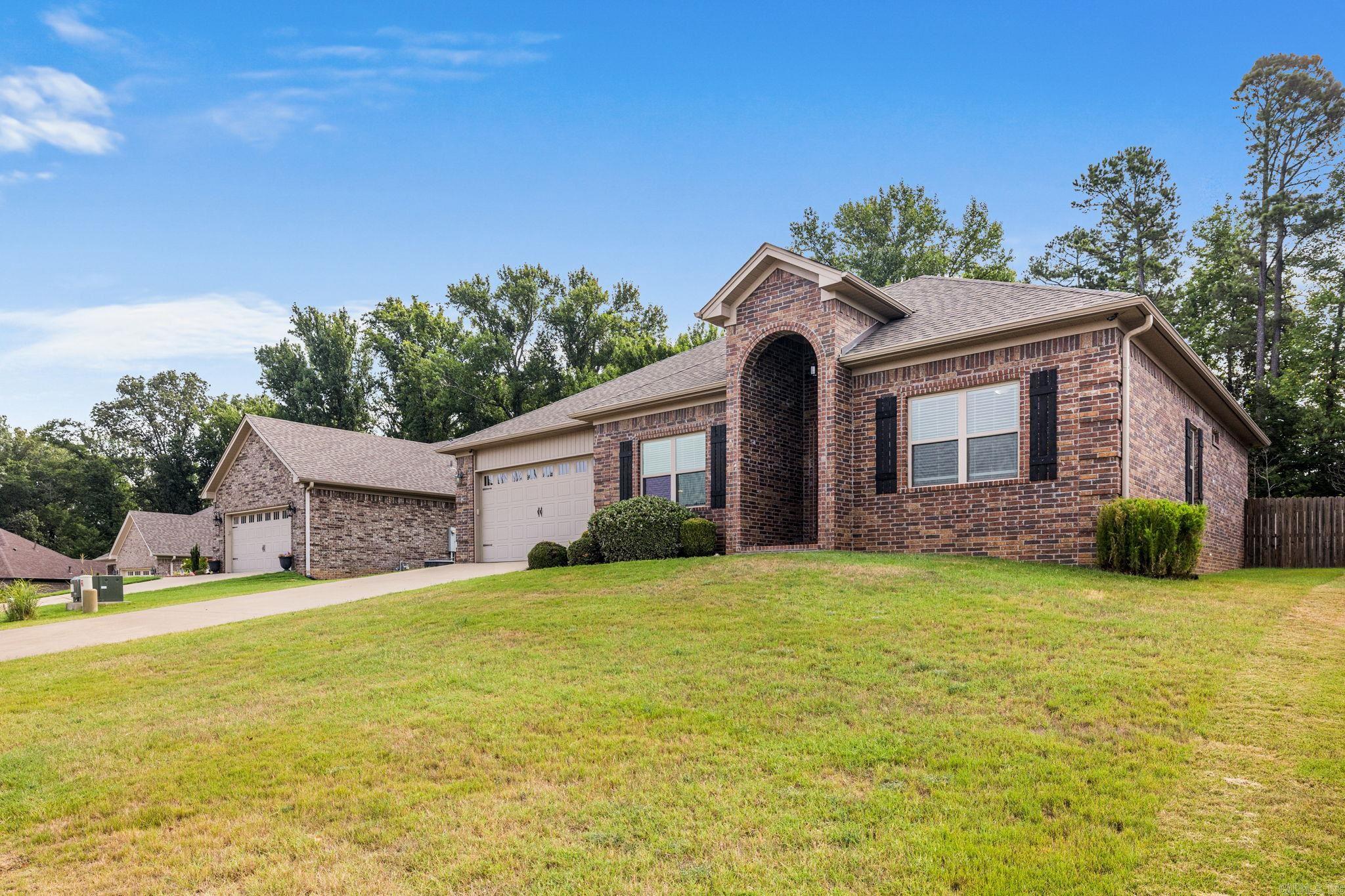 757 Mango Loop Property Photo 4