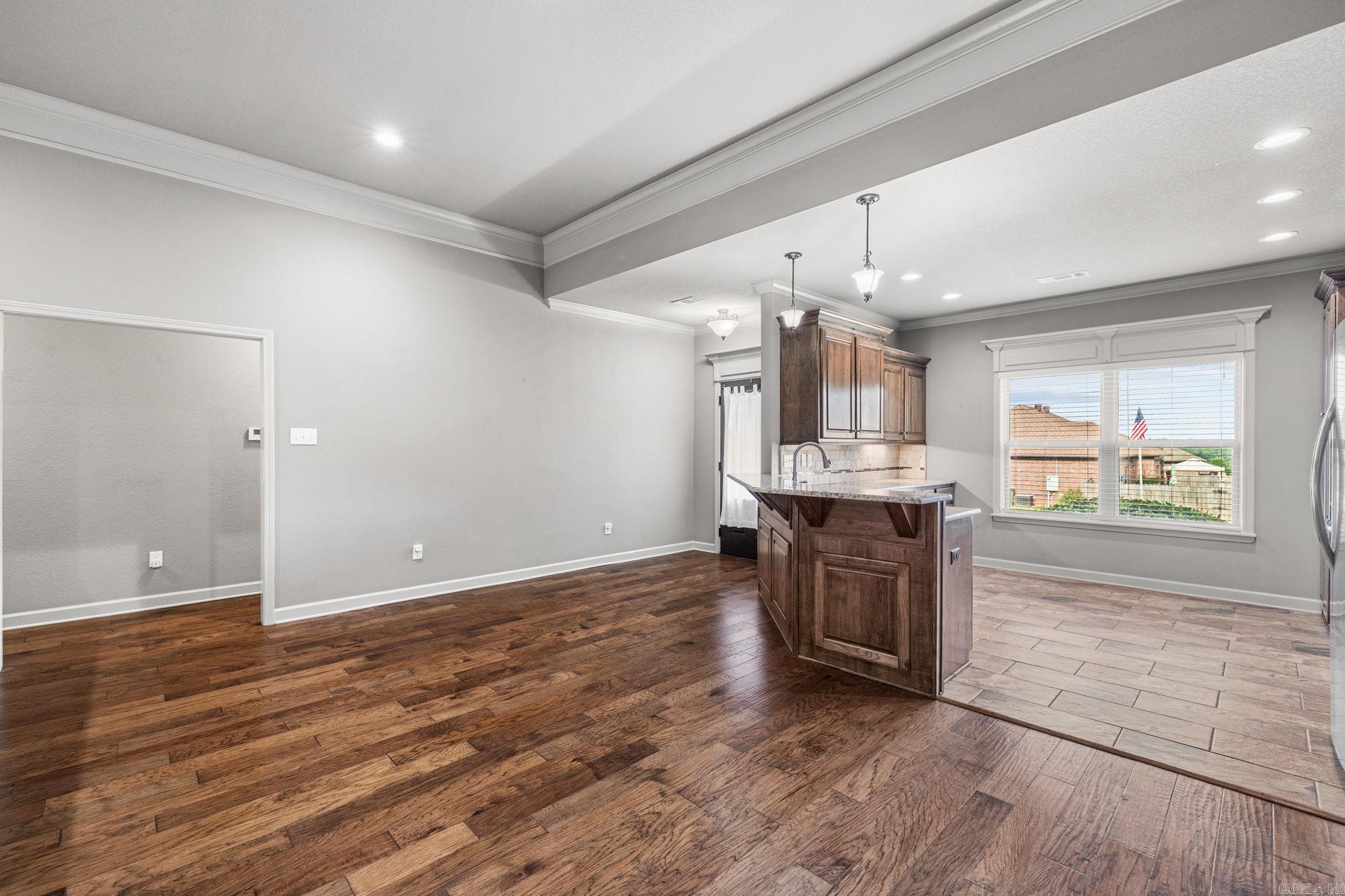 757 Mango Loop Property Photo 9