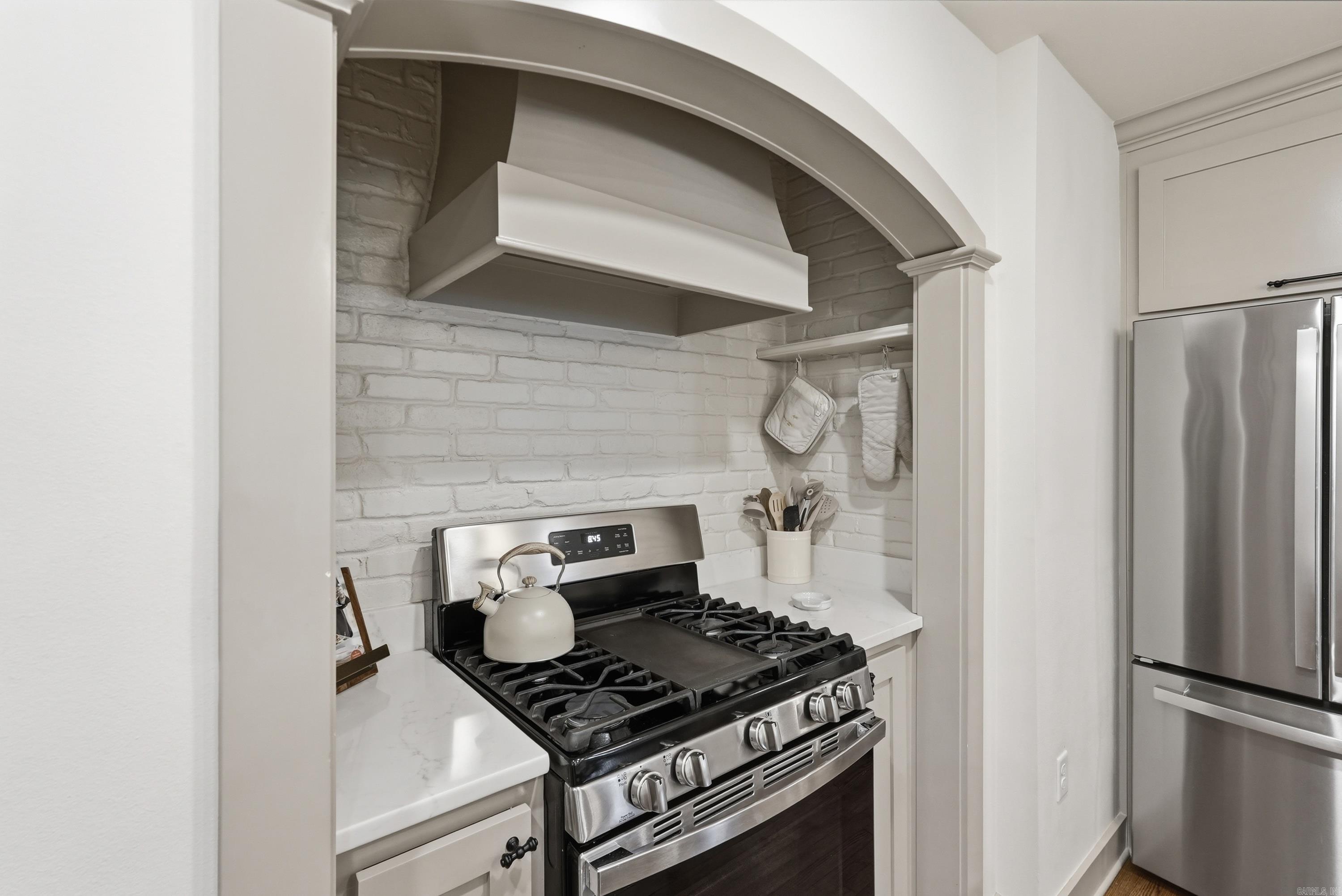 1154 Donaghey Property Photo 13