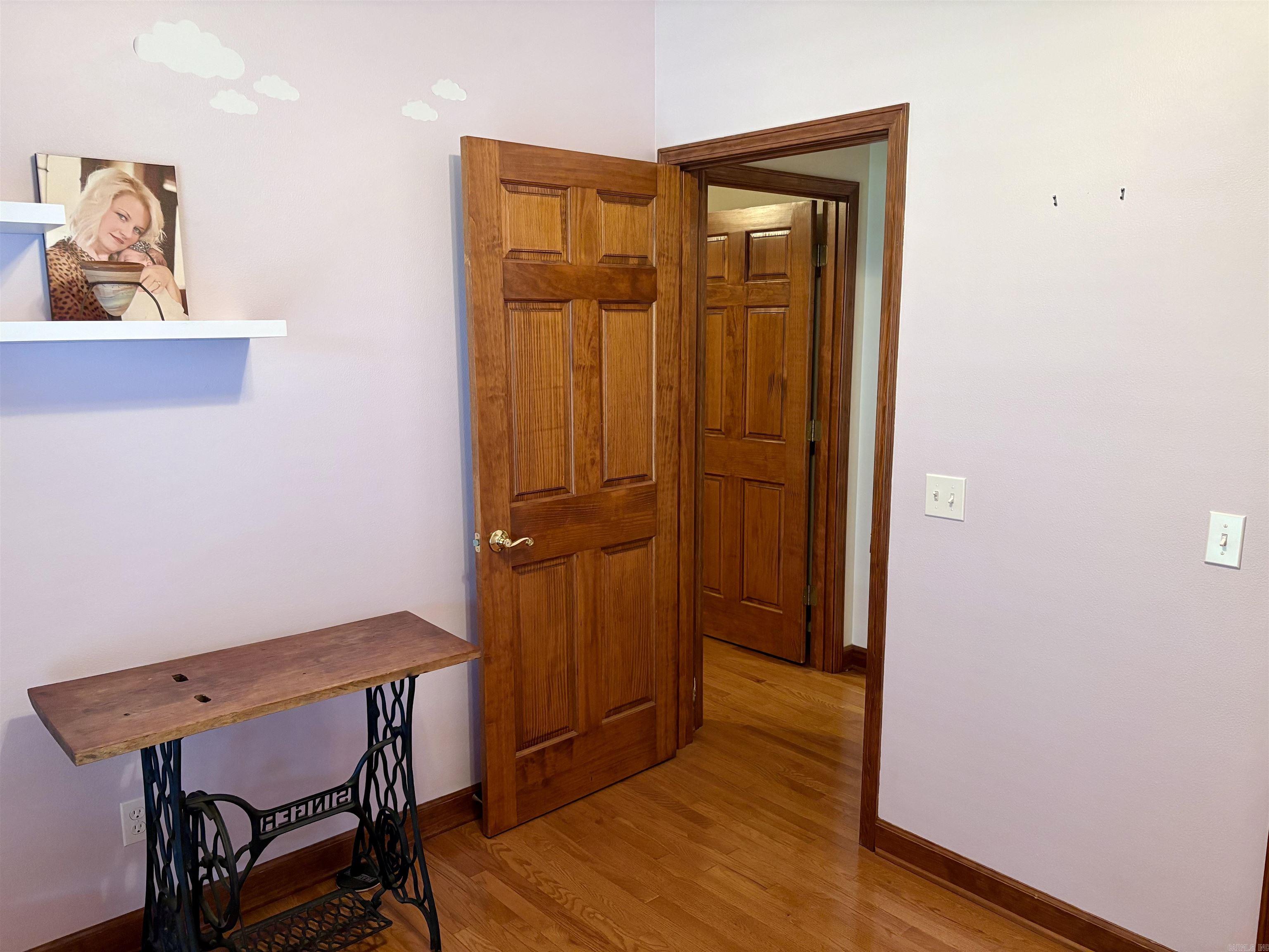 1472 E Main St. Property Photo 15