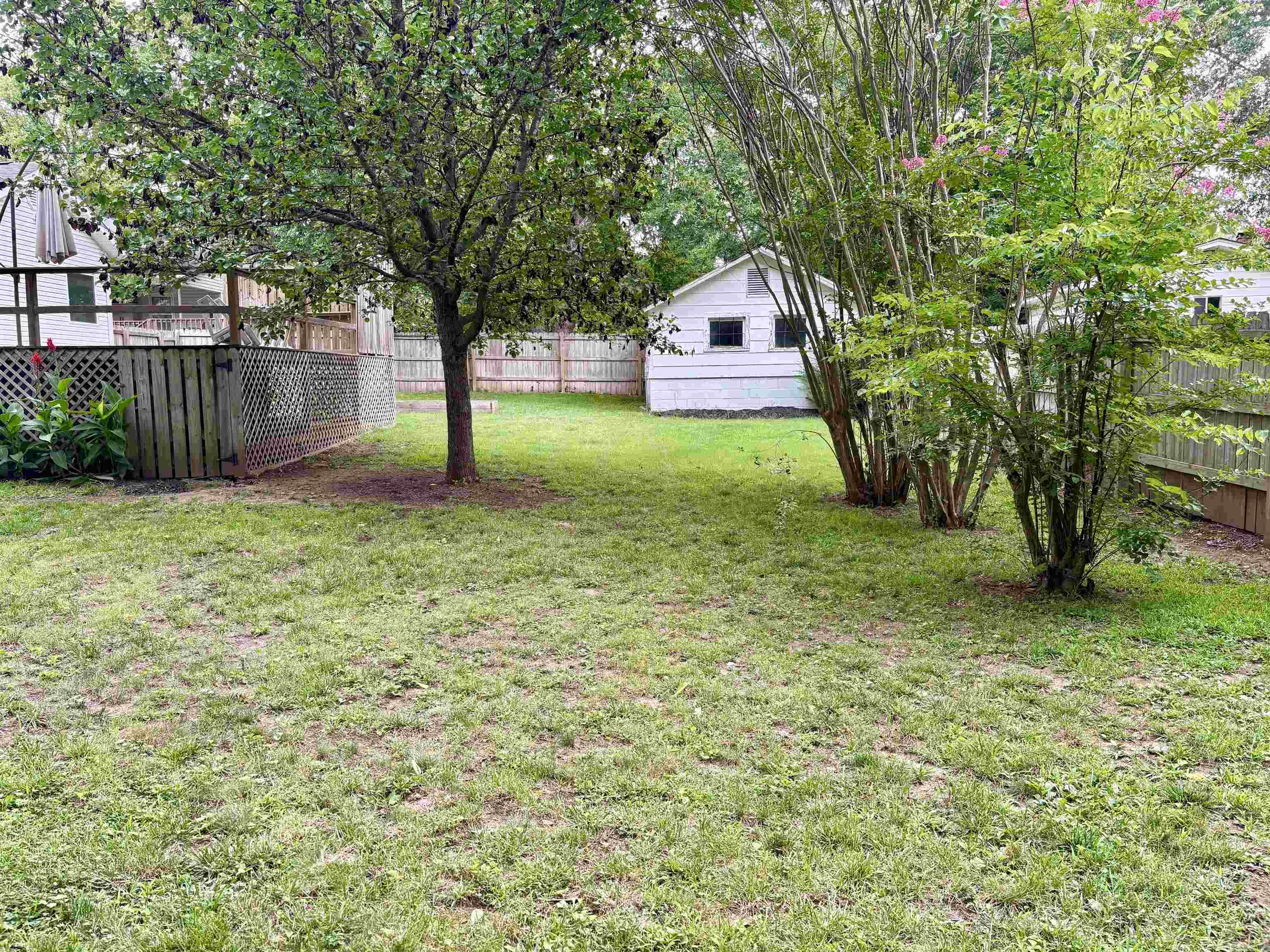1472 E Main St. Property Photo 45