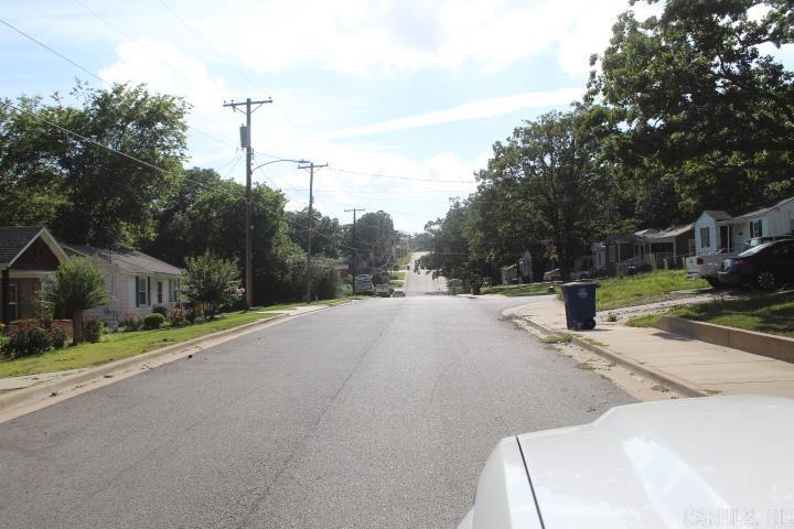 1110 W 49th Street Property Photo 3