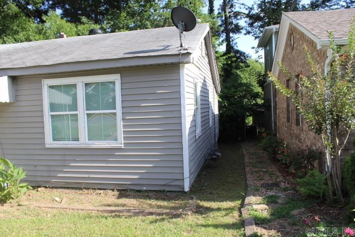 1110 W 49th Street Property Photo 4