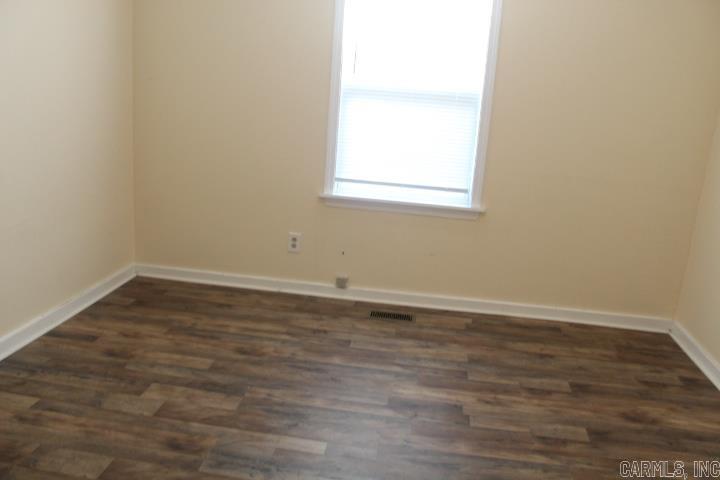 1110 W 49th Street Property Photo 16