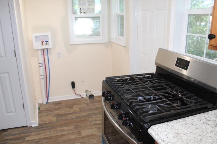 1110 W 49th Street Property Photo 23