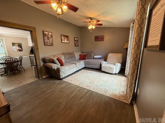 21918 Mountain Maple Circle Property Photo 8