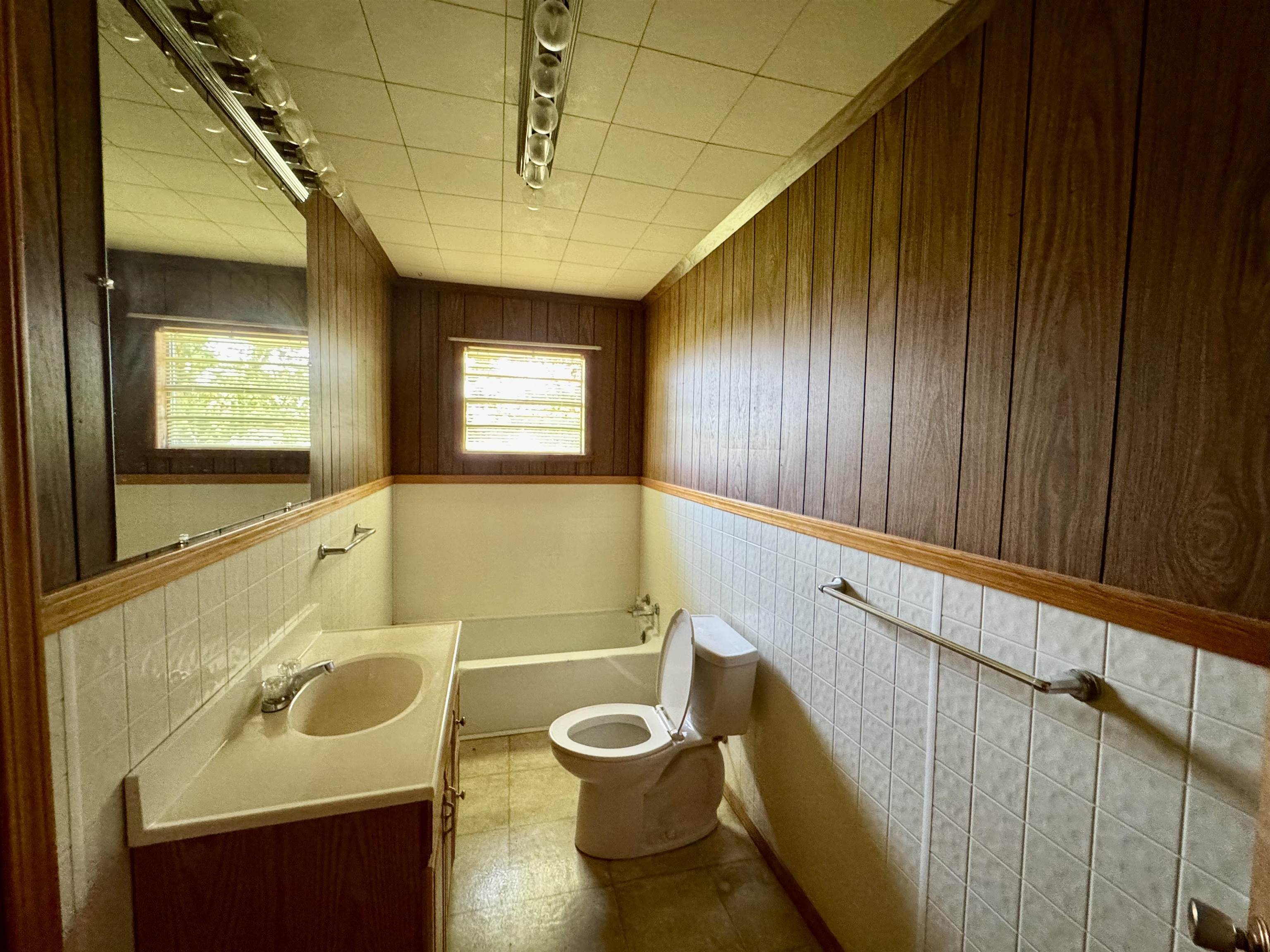 1 Moss Street Property Photo 7
