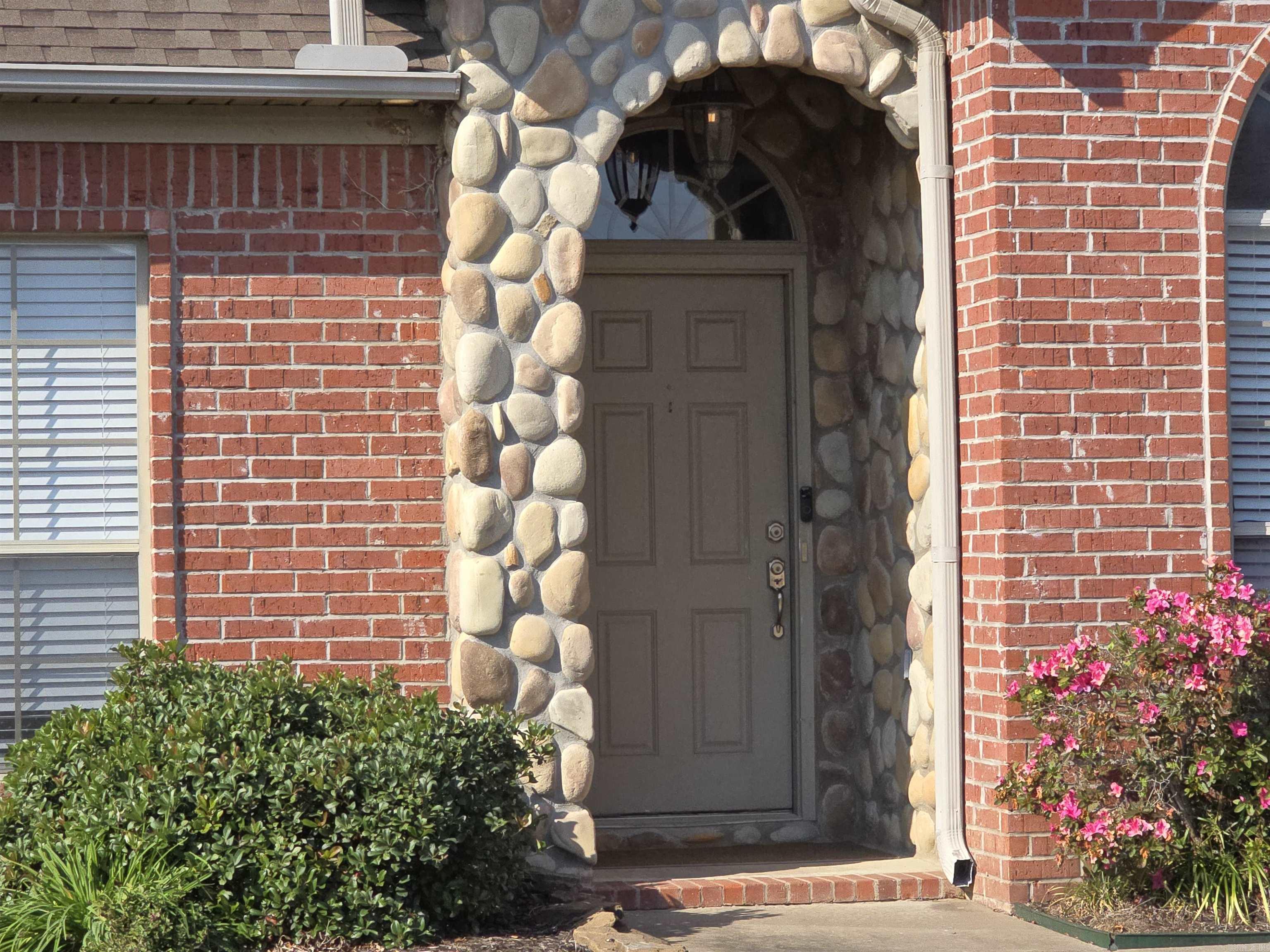 2800 Wineberry Road Property Photo 3