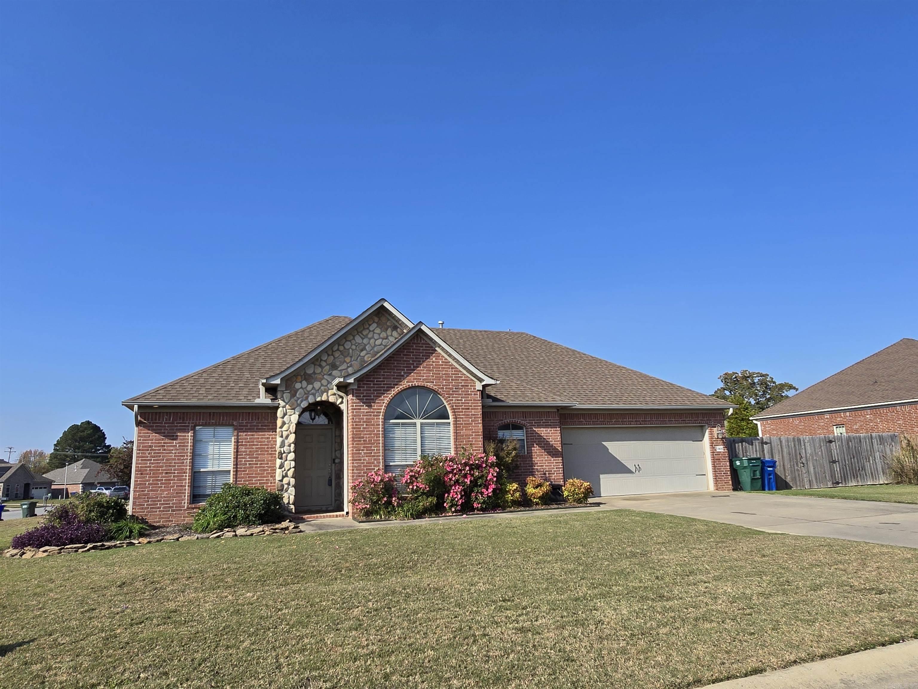 2800 Wineberry Road Property Photo 4