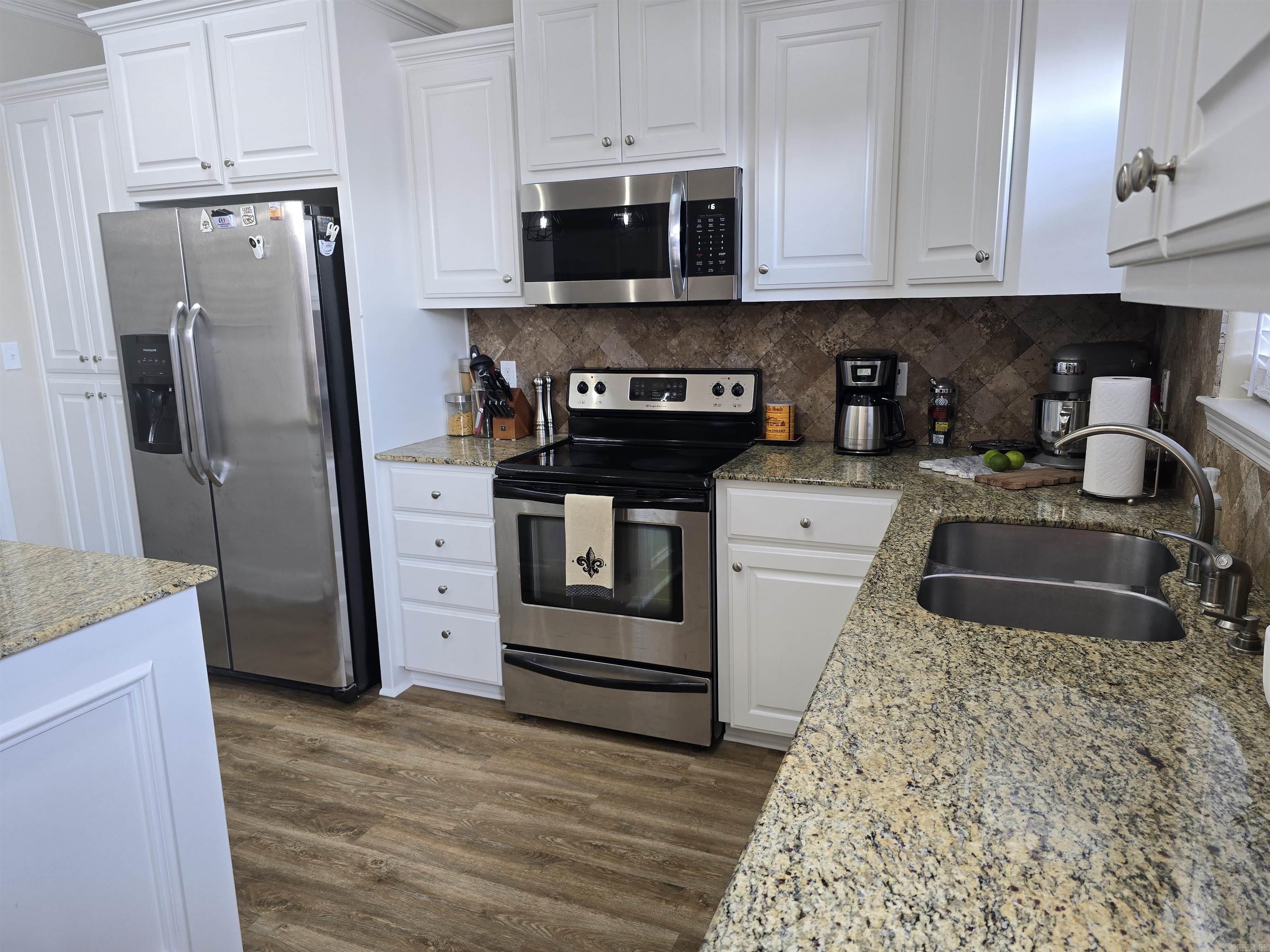 2800 Wineberry Road Property Photo 11
