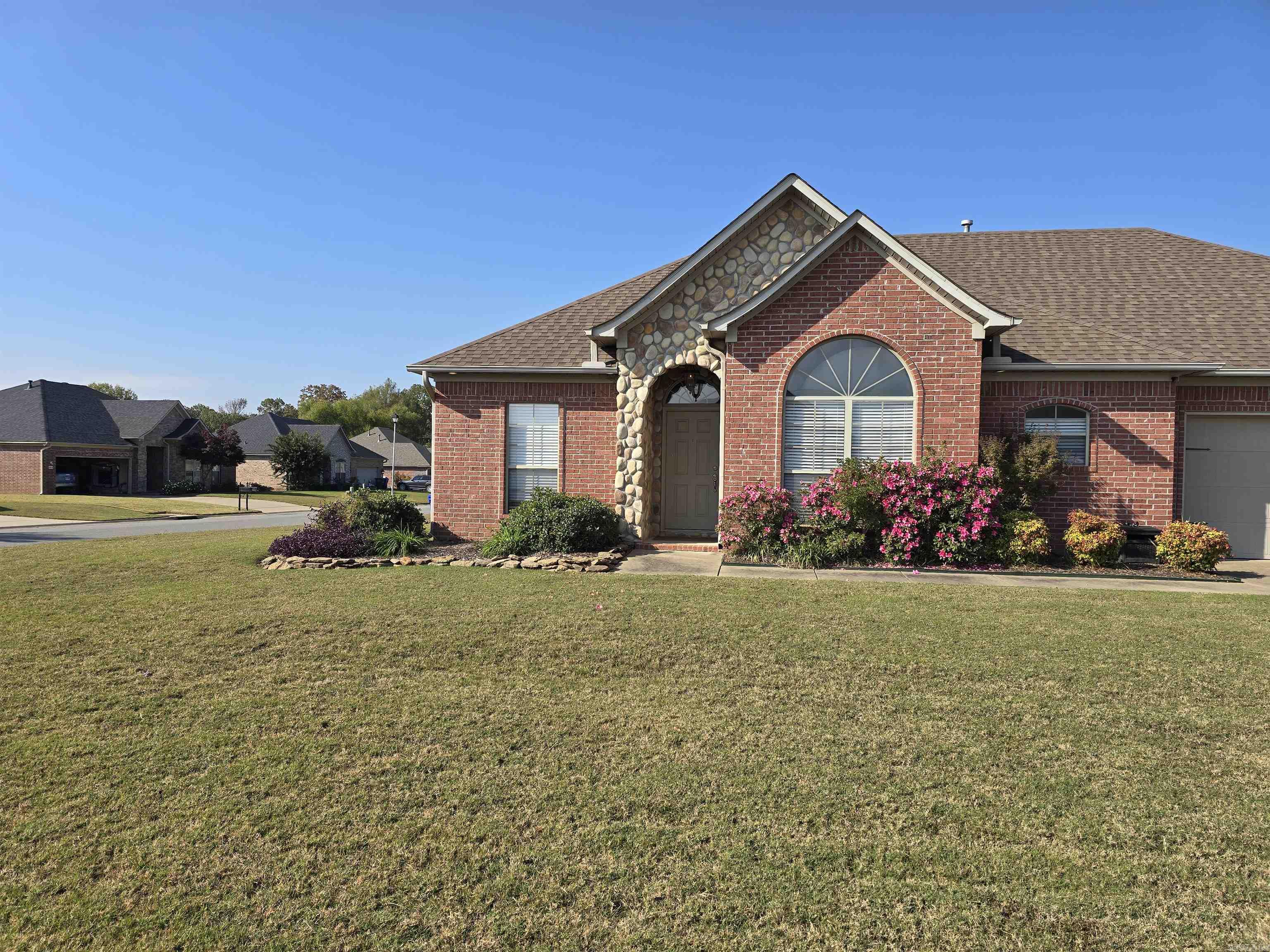 2800 Wineberry Road Property Photo 34