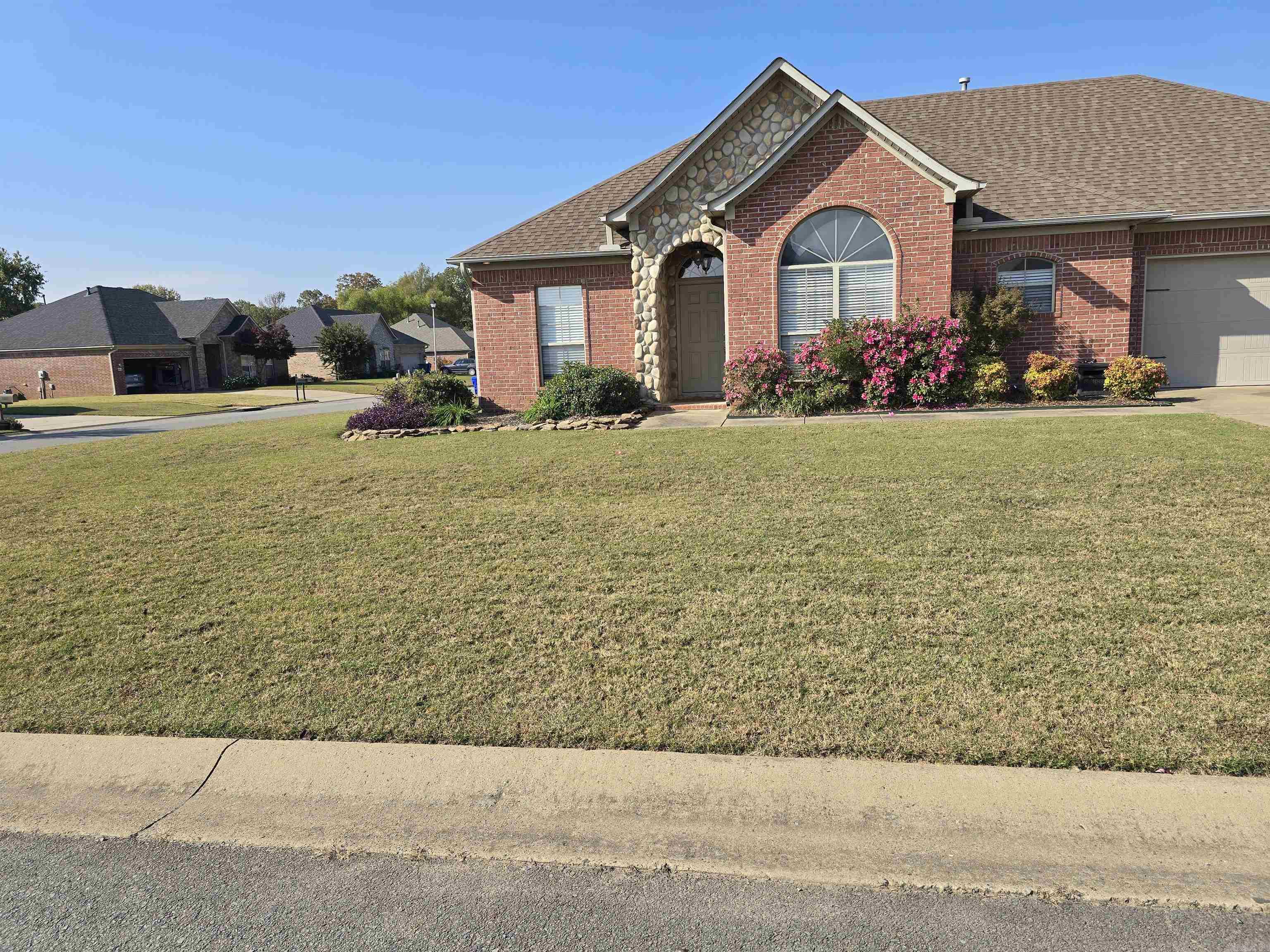 2800 Wineberry Road Property Photo 36