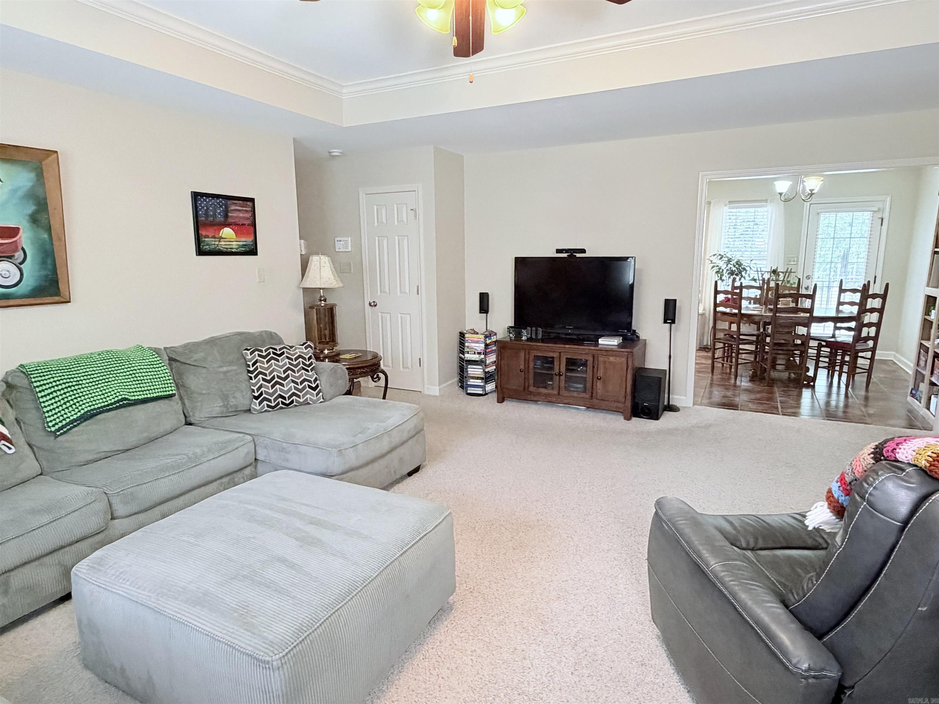 16 Oak Cliff Cove Property Photo 8