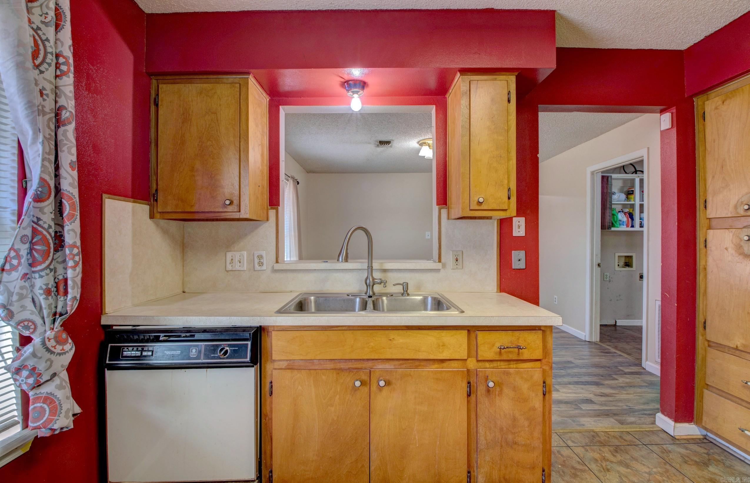 6009 S Cedar Street Property Photo 20