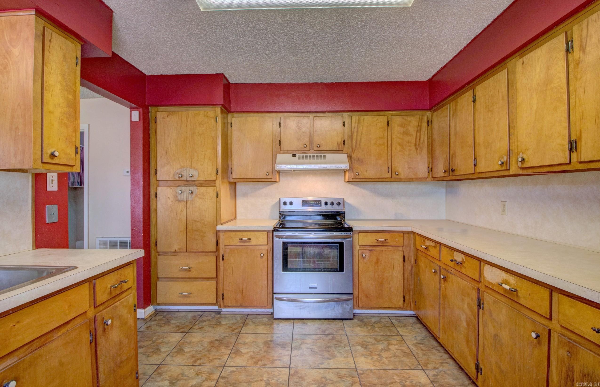 6009 S Cedar Street Property Photo 21