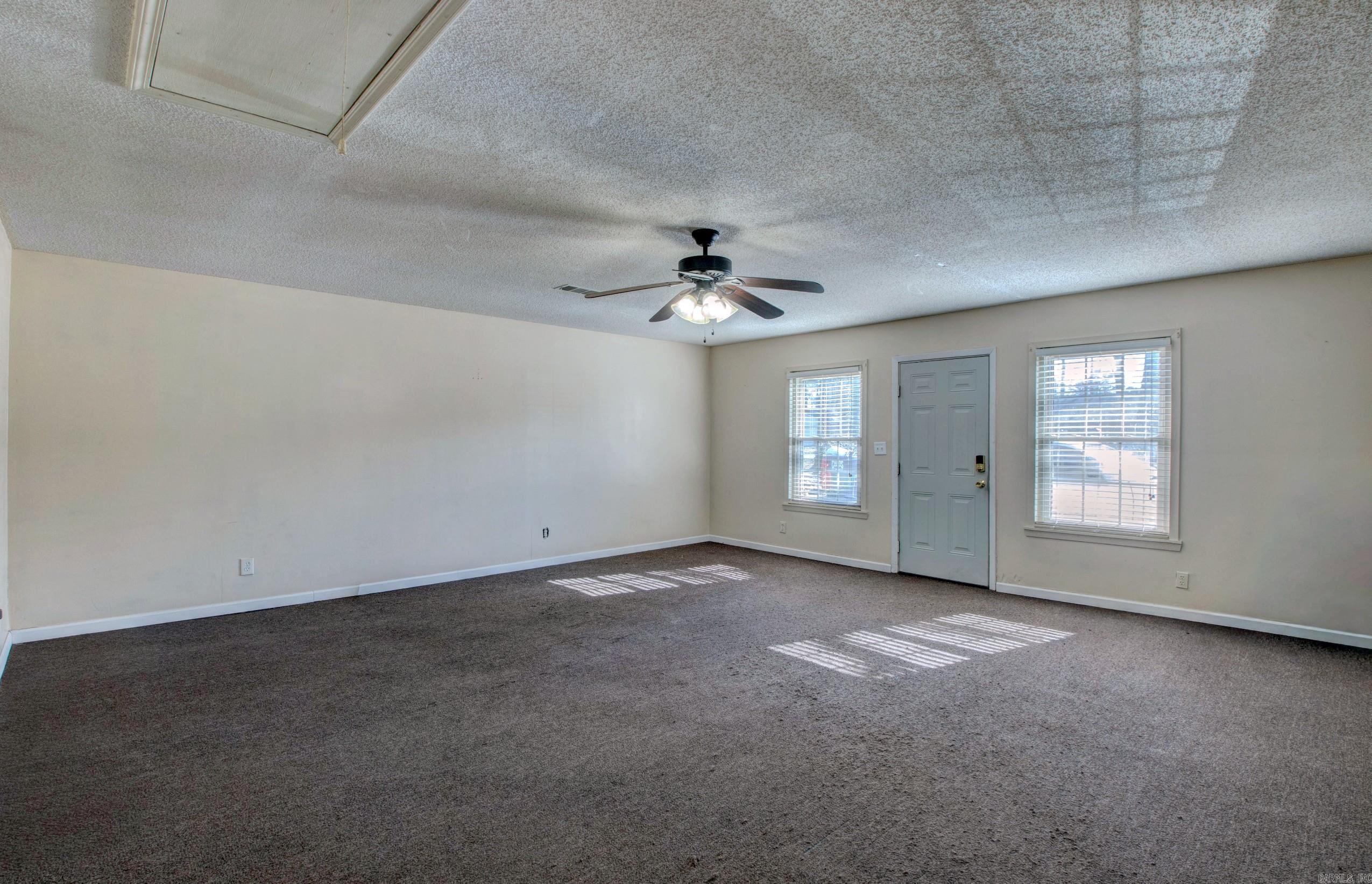 6009 S Cedar Street Property Photo 24