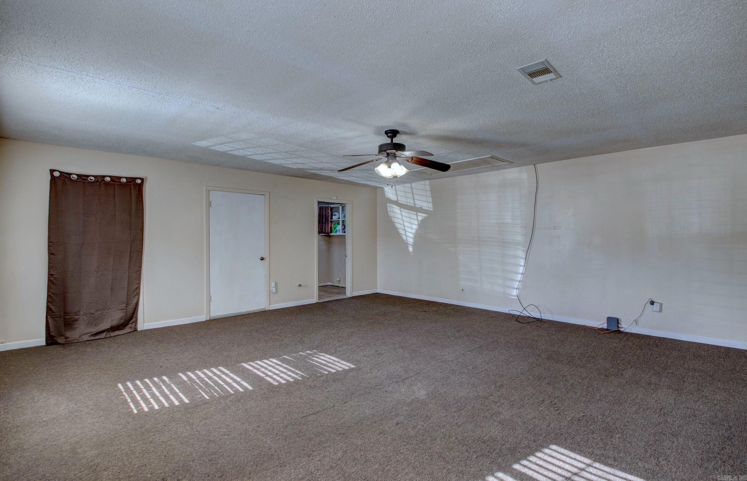 6009 S Cedar Street Property Photo 26