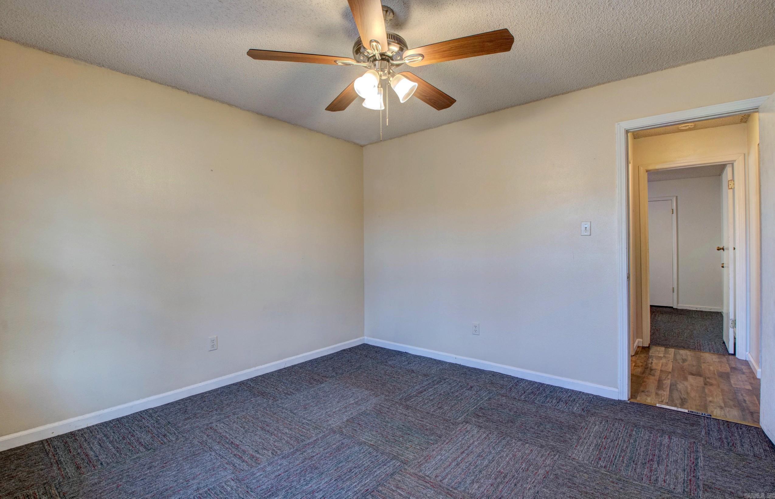 6009 S Cedar Street Property Photo 30