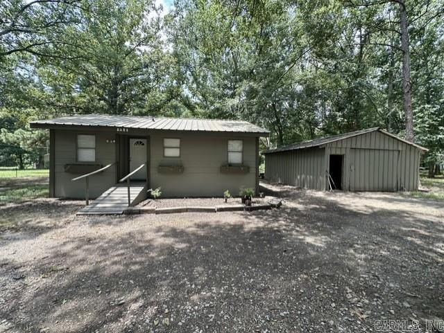 8208 Robinson Road Property Photo 1