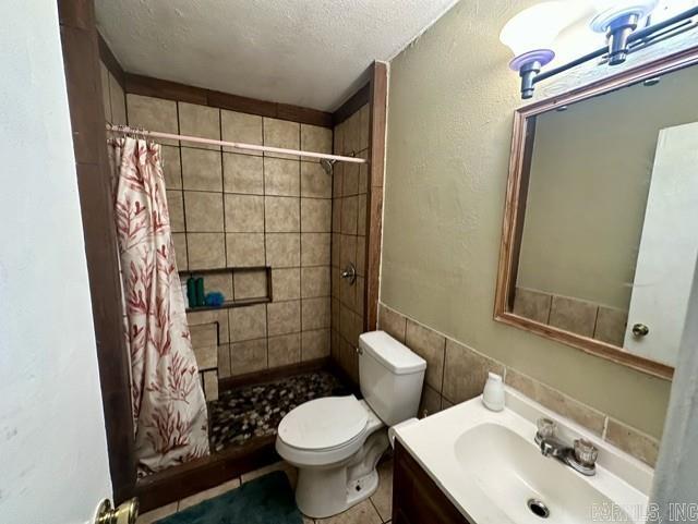 8208 Robinson Road Property Photo 5