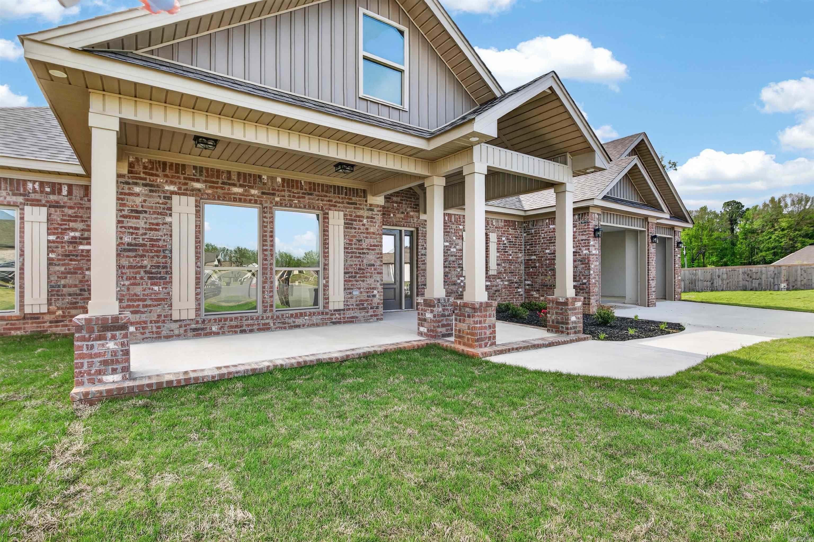 15 Opie Court Property Photo 2