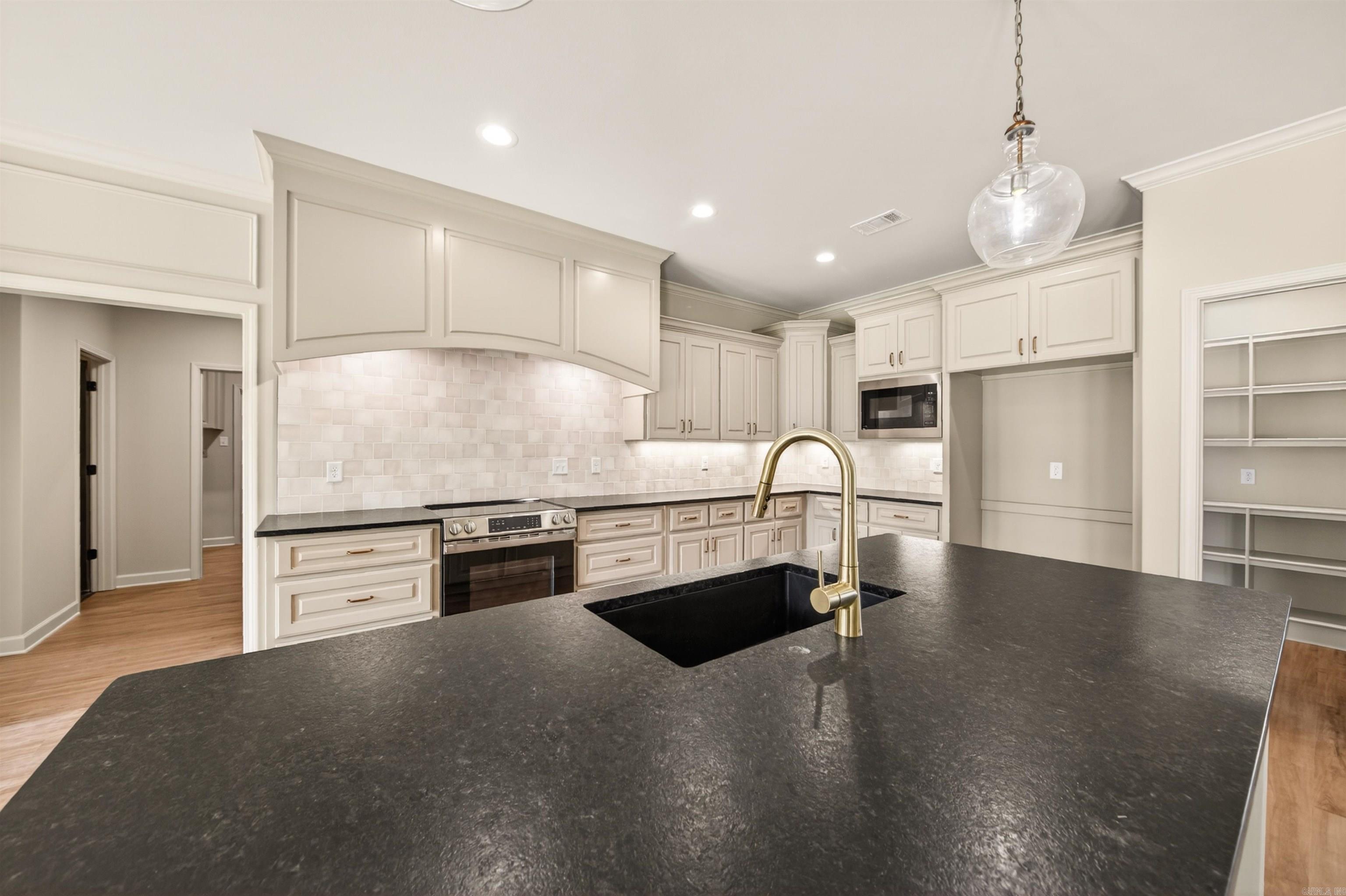 15 Opie Court Property Photo 10