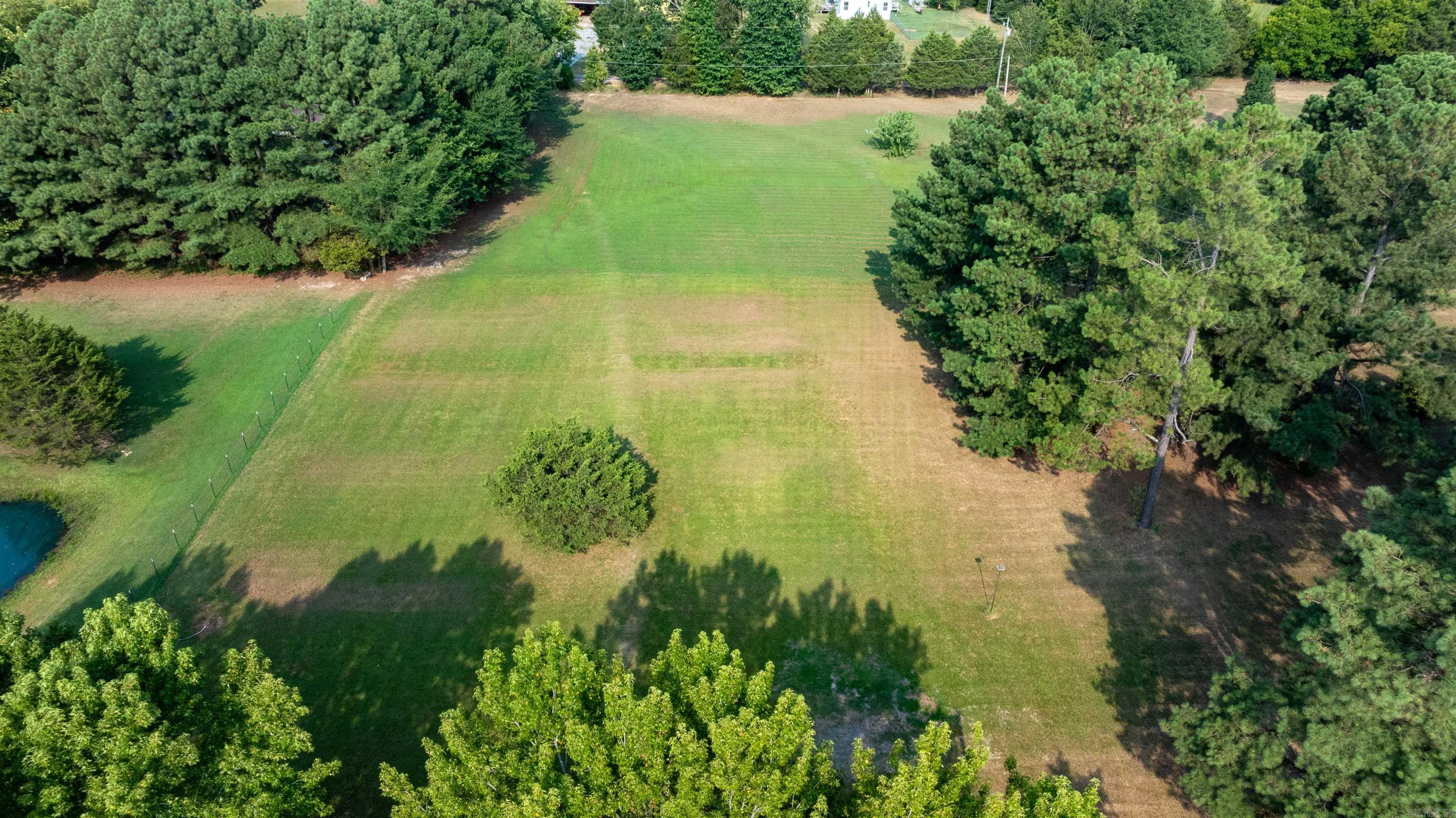 55 Hall Dr Property Photo 10