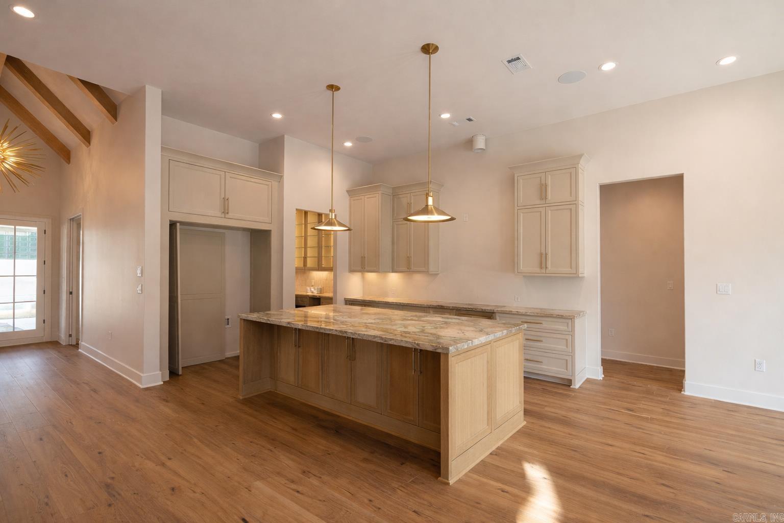 115 Bear Den Court Property Photo 3