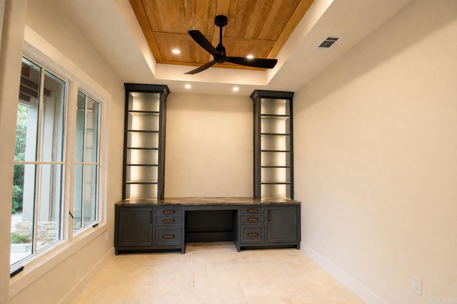 115 Bear Den Court Property Photo 15
