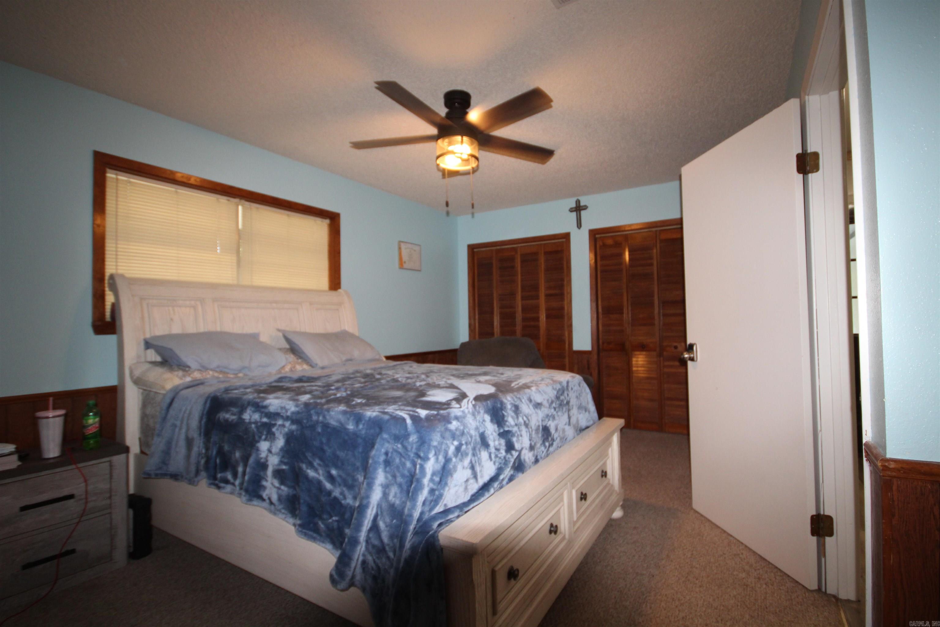 201 Anglewood Street Property Photo 8