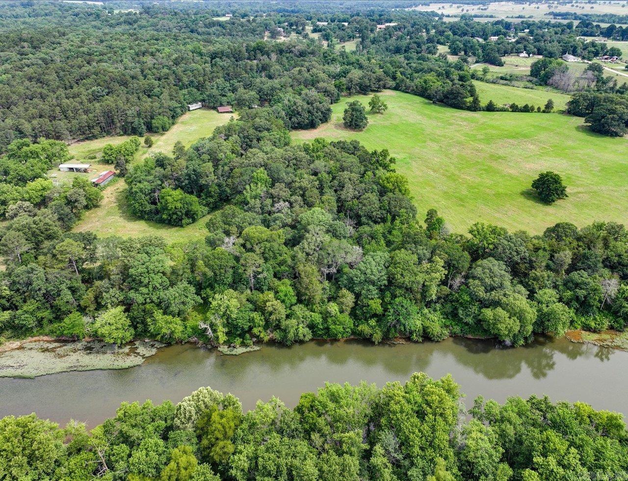 249 & 250 River Drive Property Photo 28