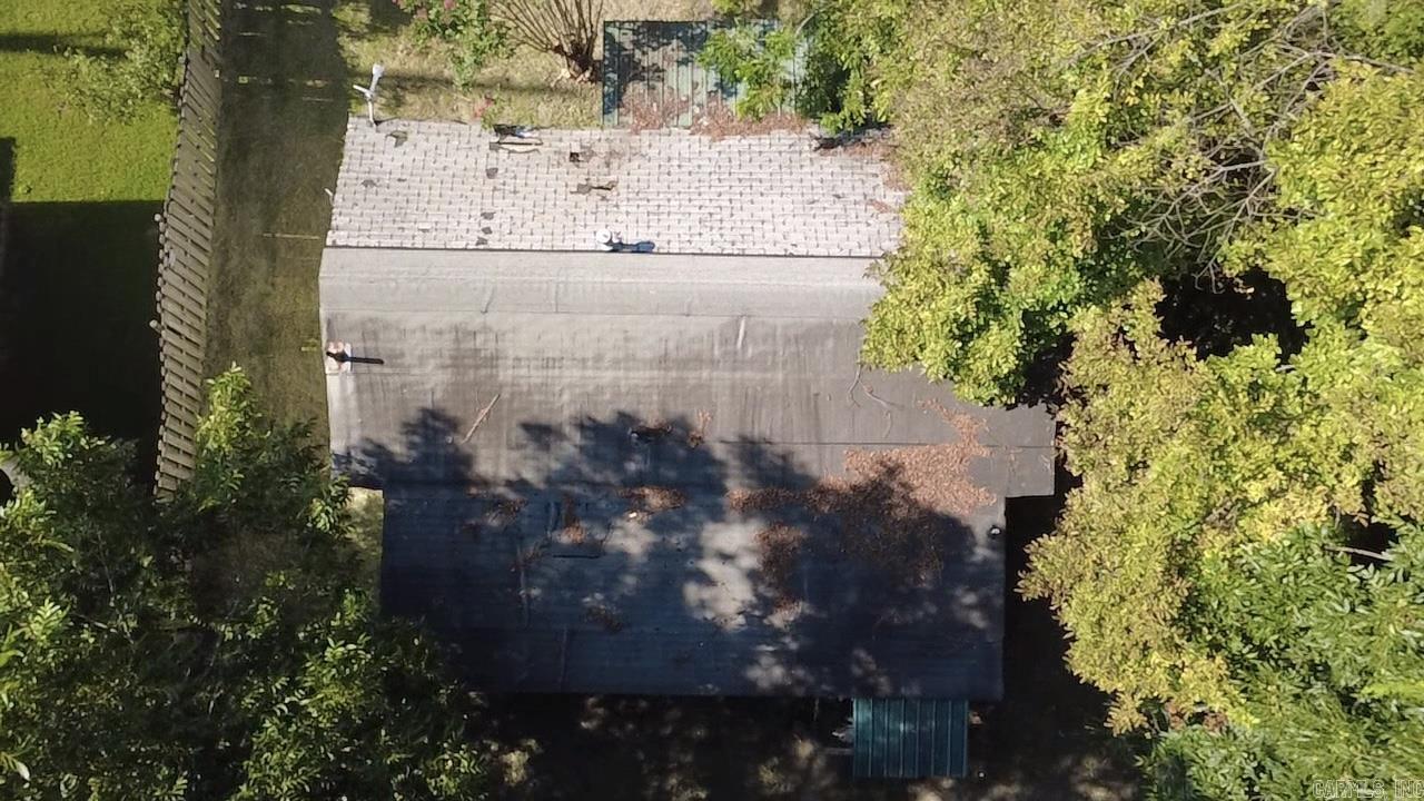 408 Petros Ave Property Photo 31