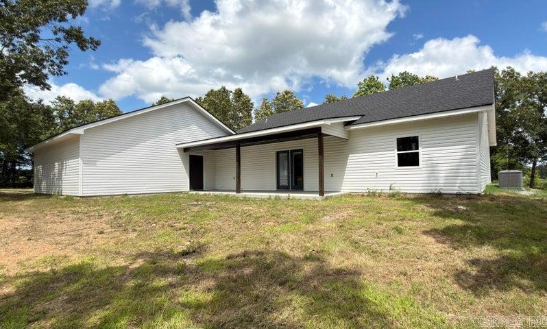 901 Sage Meadows Lane Property Photo 3