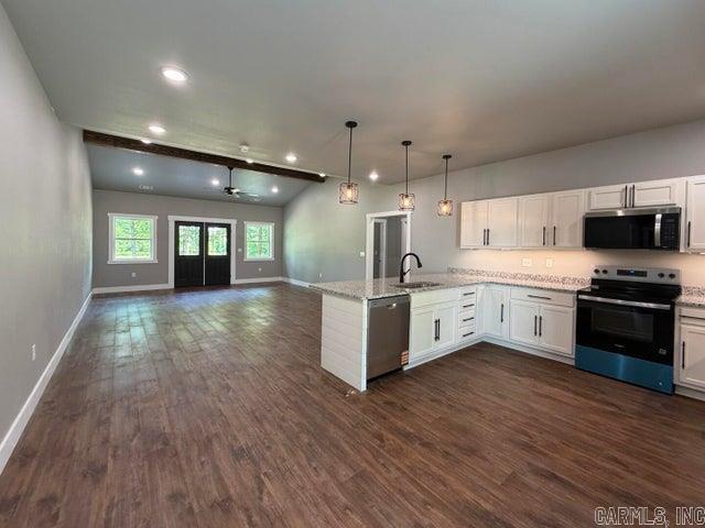 901 Sage Meadows Lane Property Photo 5