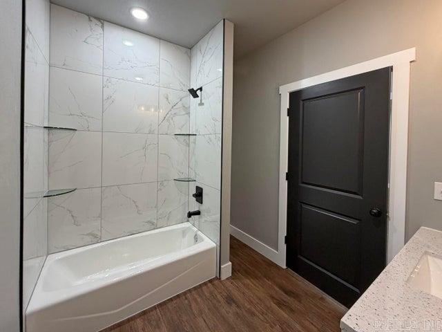 901 Sage Meadows Lane Property Photo 17