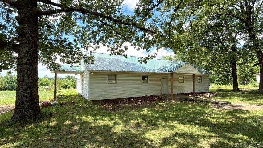 1634 Floral Road Property Photo 6