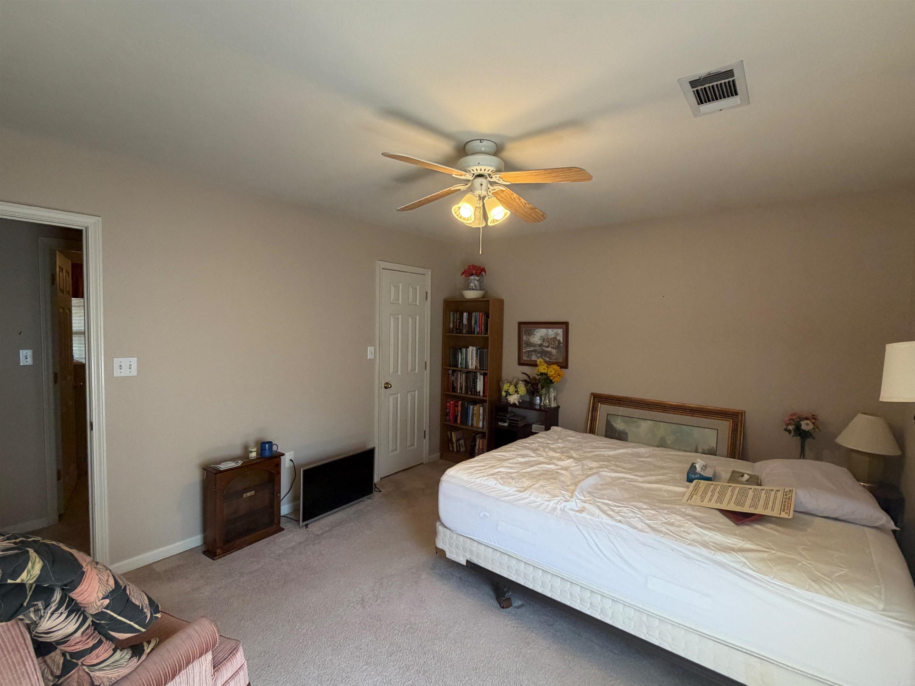 406 Village Drive Property Photo 5
