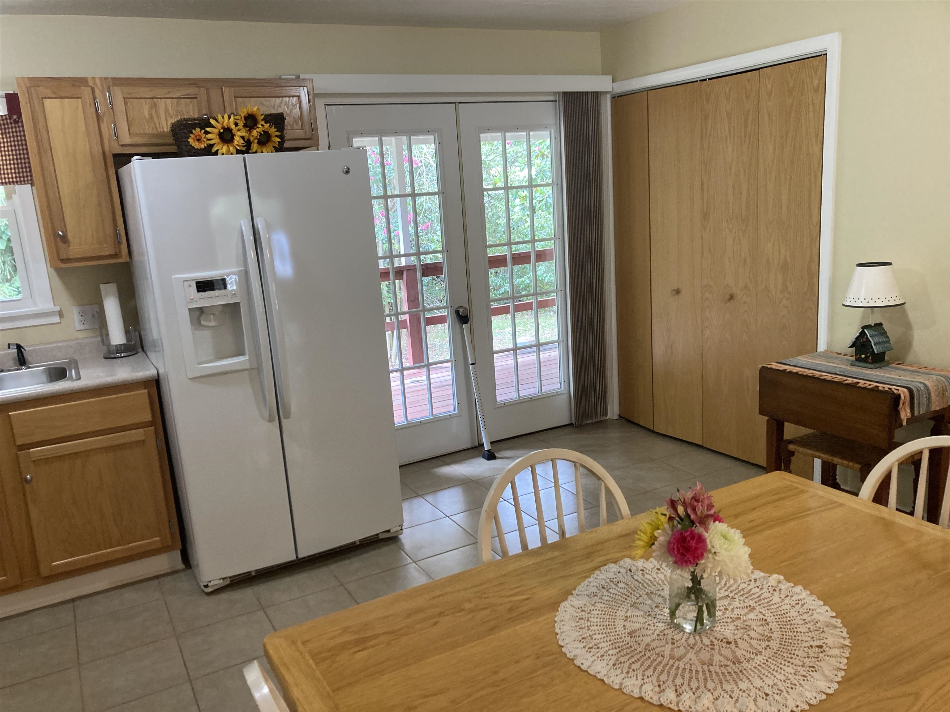 38 Menominee Drive Property Photo 4
