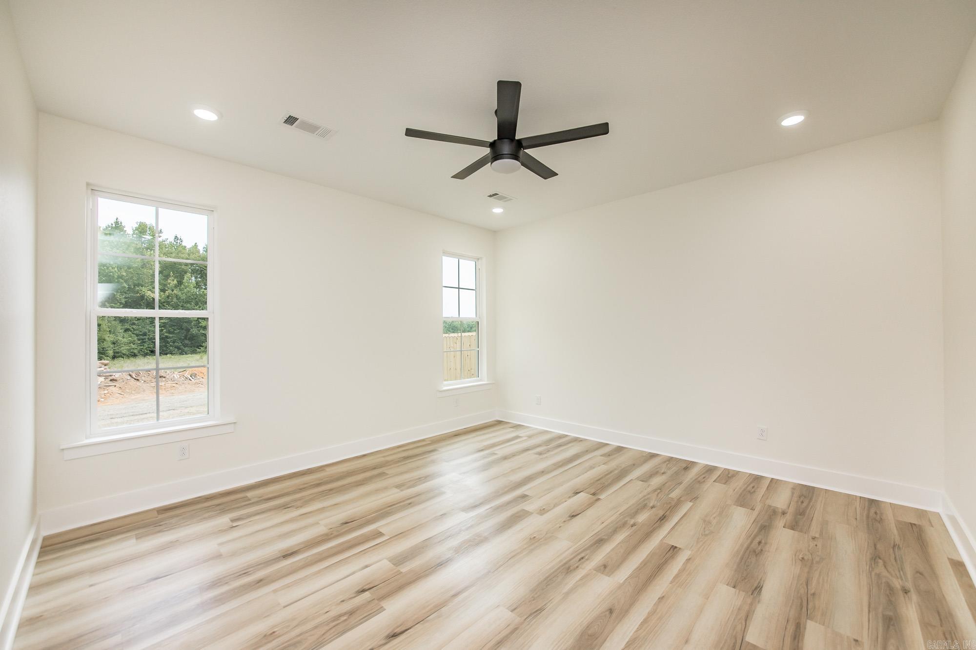38 Libra Lane Property Photo 17